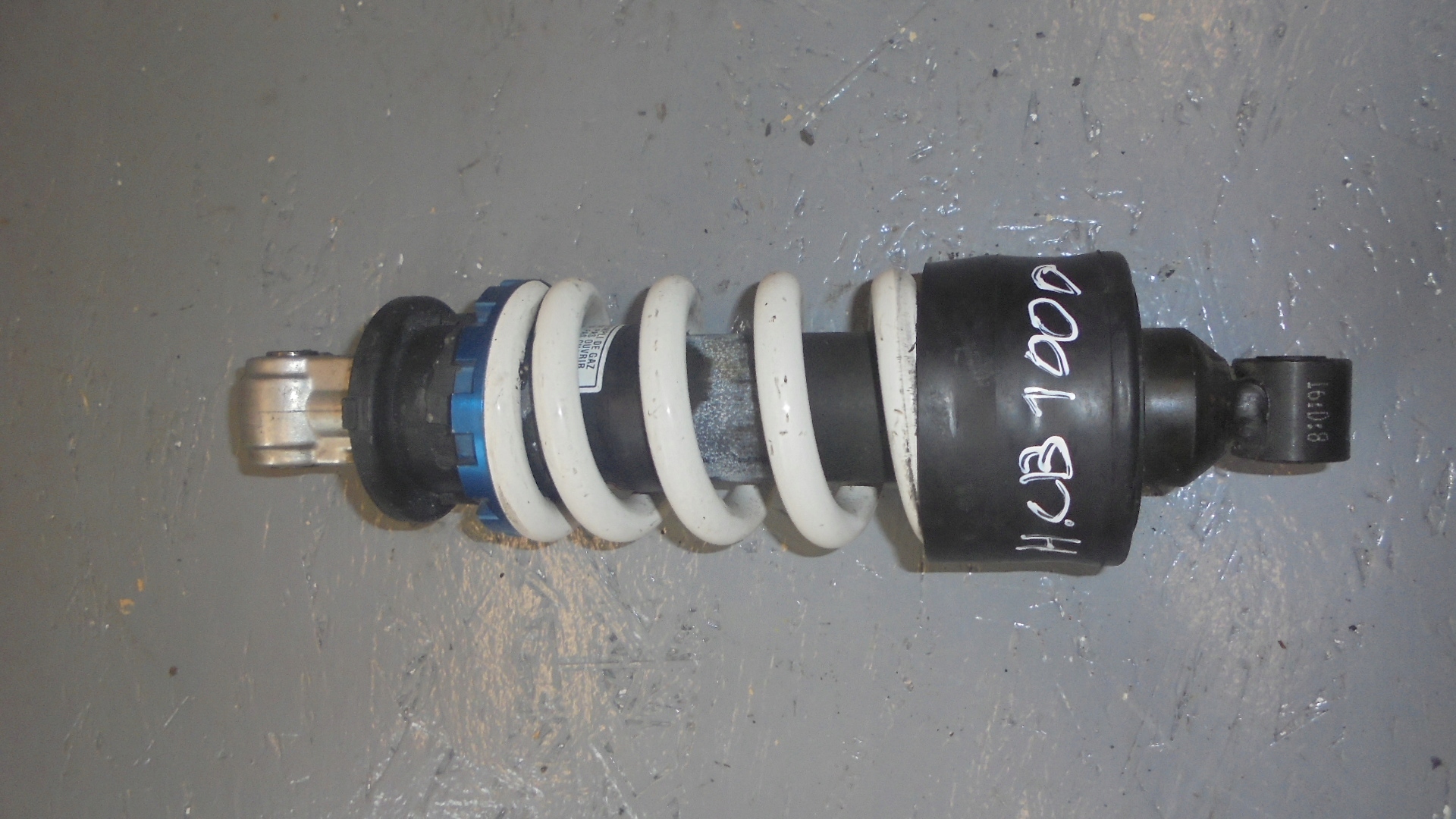 12345956 - HONDA CB 1000R 1000 R амортизаторы задний