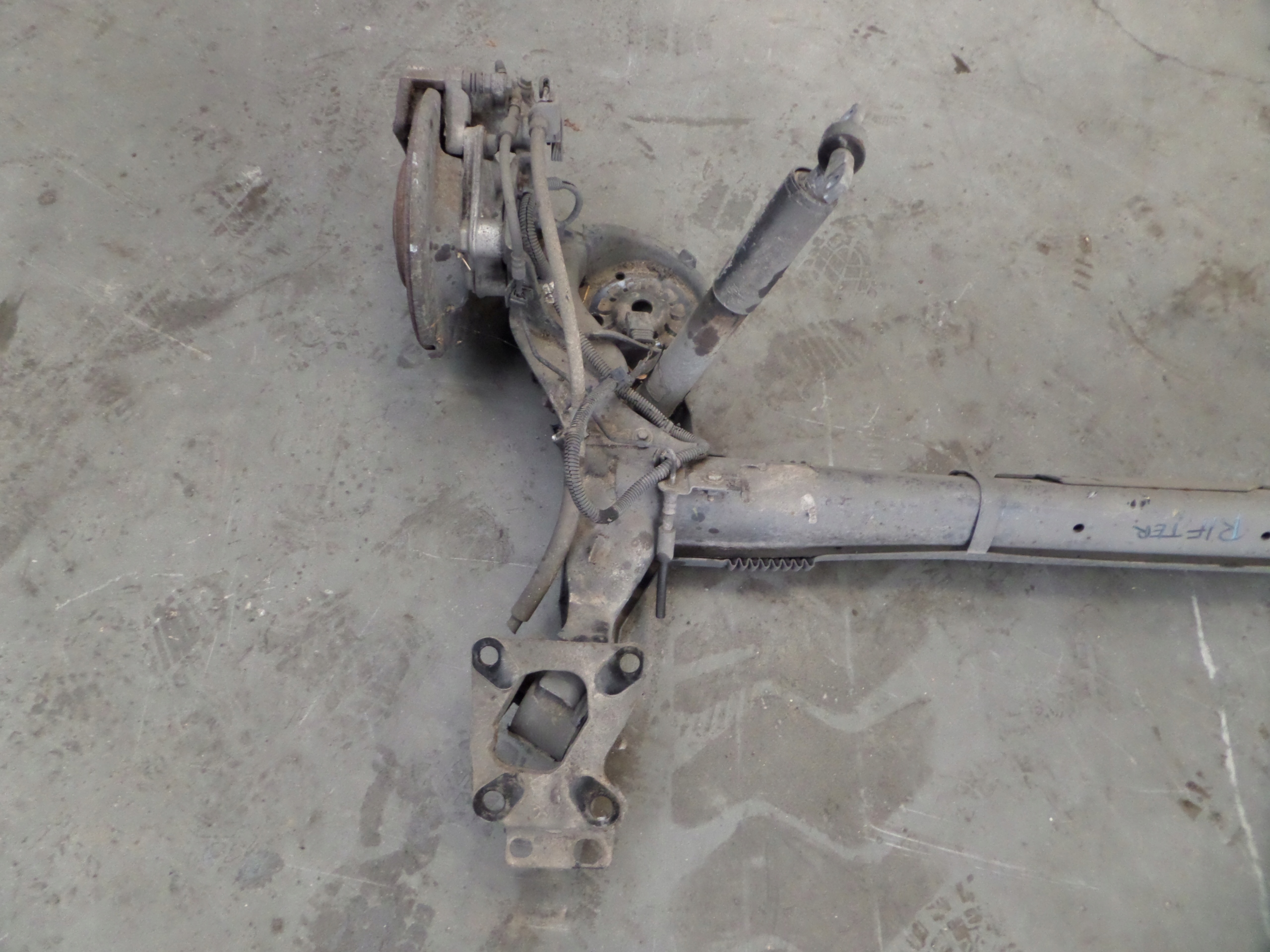 CITROEN BERLINGO IV RIFTER rear axis sider