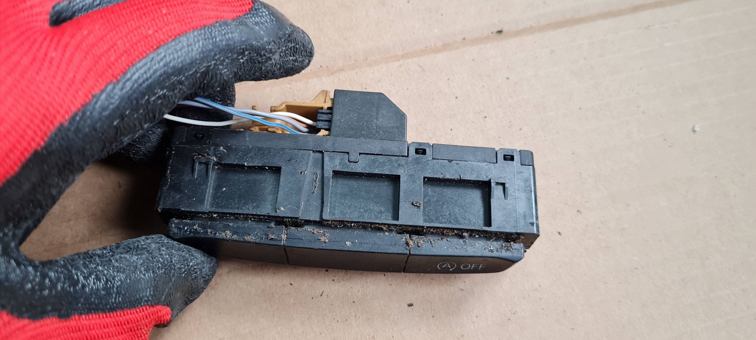 Q5 8R LIFT button PANEL switch ON OFF START STOP A4 B8 A5 8T 8K0959673L