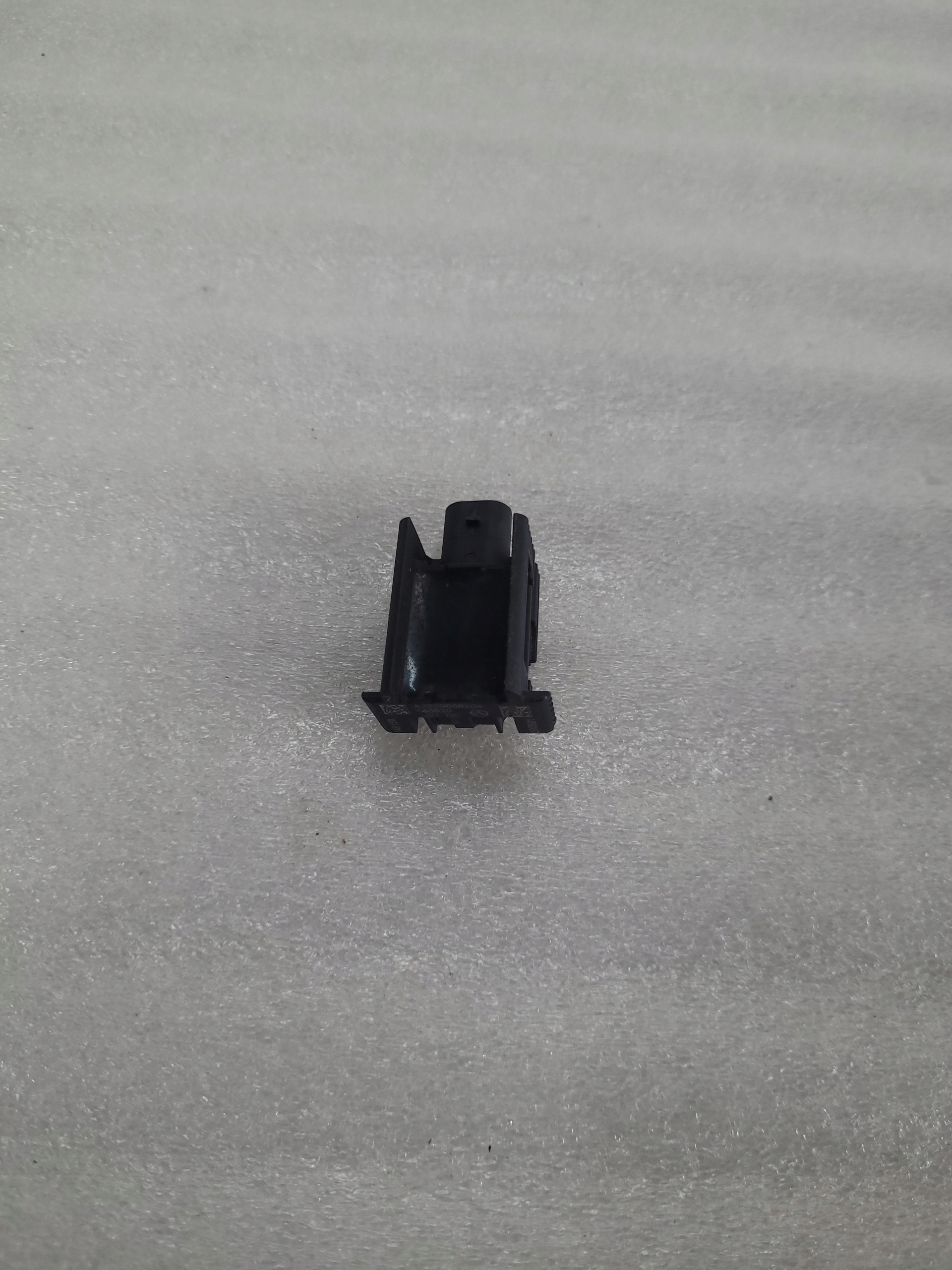 A2229058204 - MERCEDES S-Class W222 датчик защиты пешеходов