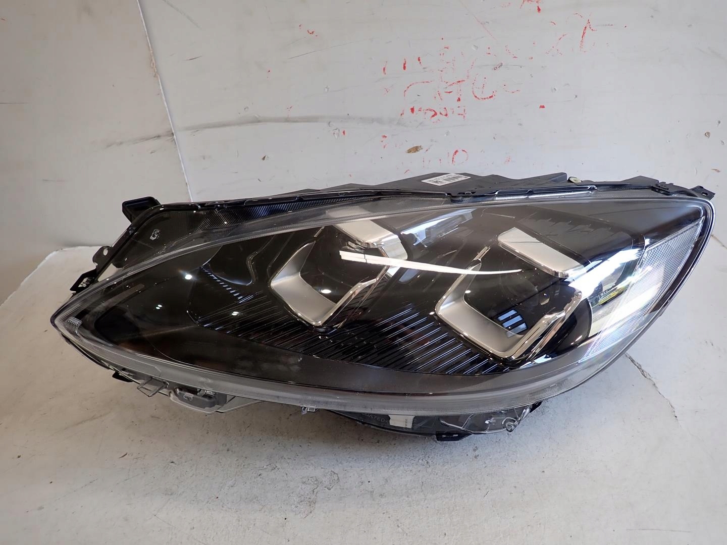 light front front left FORD KUGA MK3 2020- FULL LED LV4B-13E017-AS