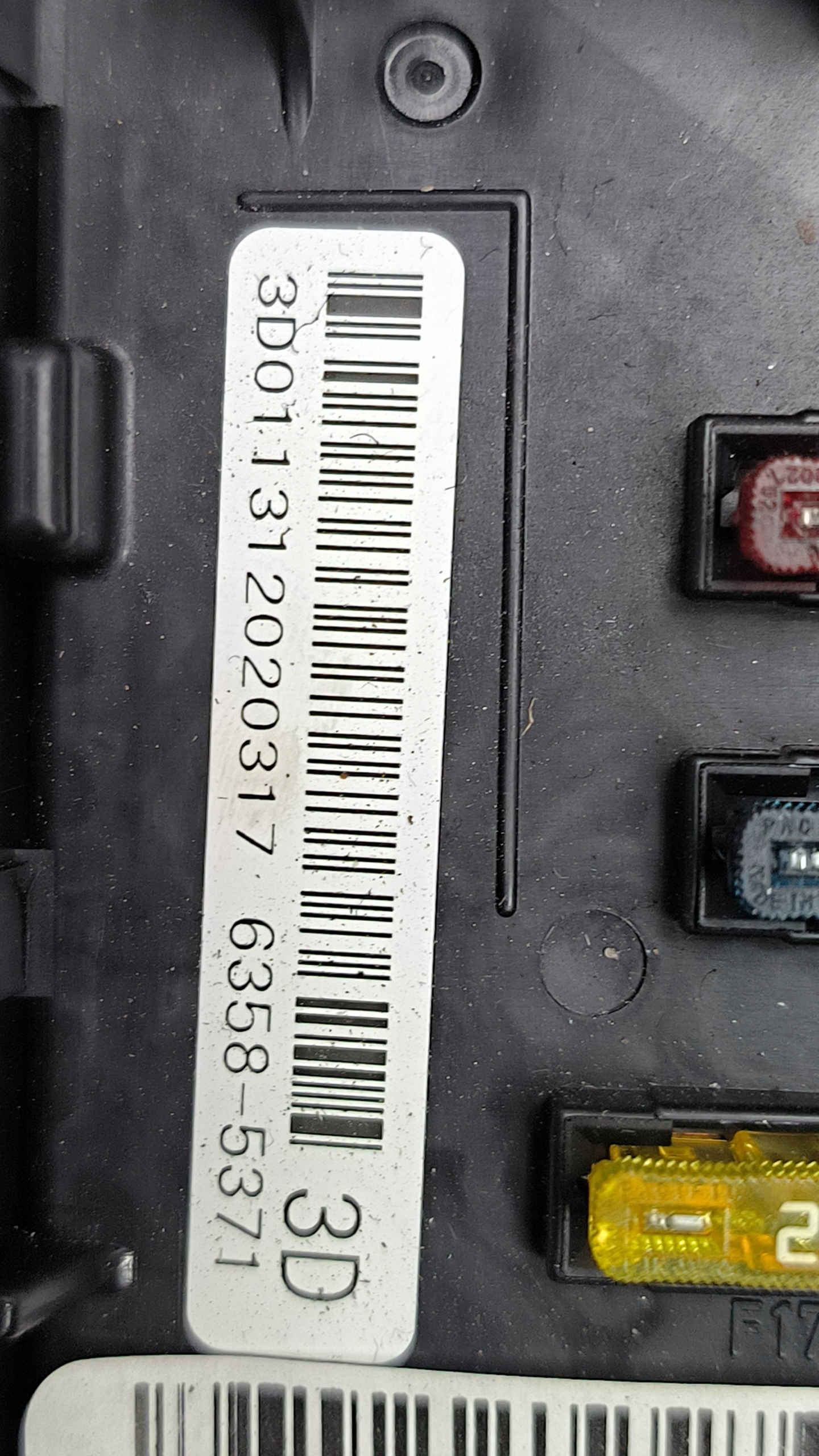 Kasten der Sicherungen 3C0937125A AUDI Q3 8U