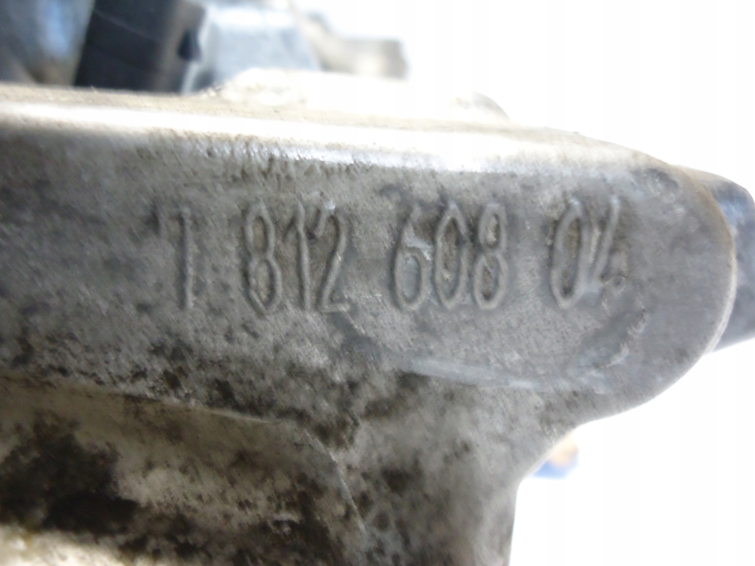 BMW MINI COOPER 2.0D head. 7812608