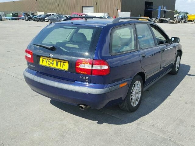 volvo V40 коллектор выпускной 2004 1.8л