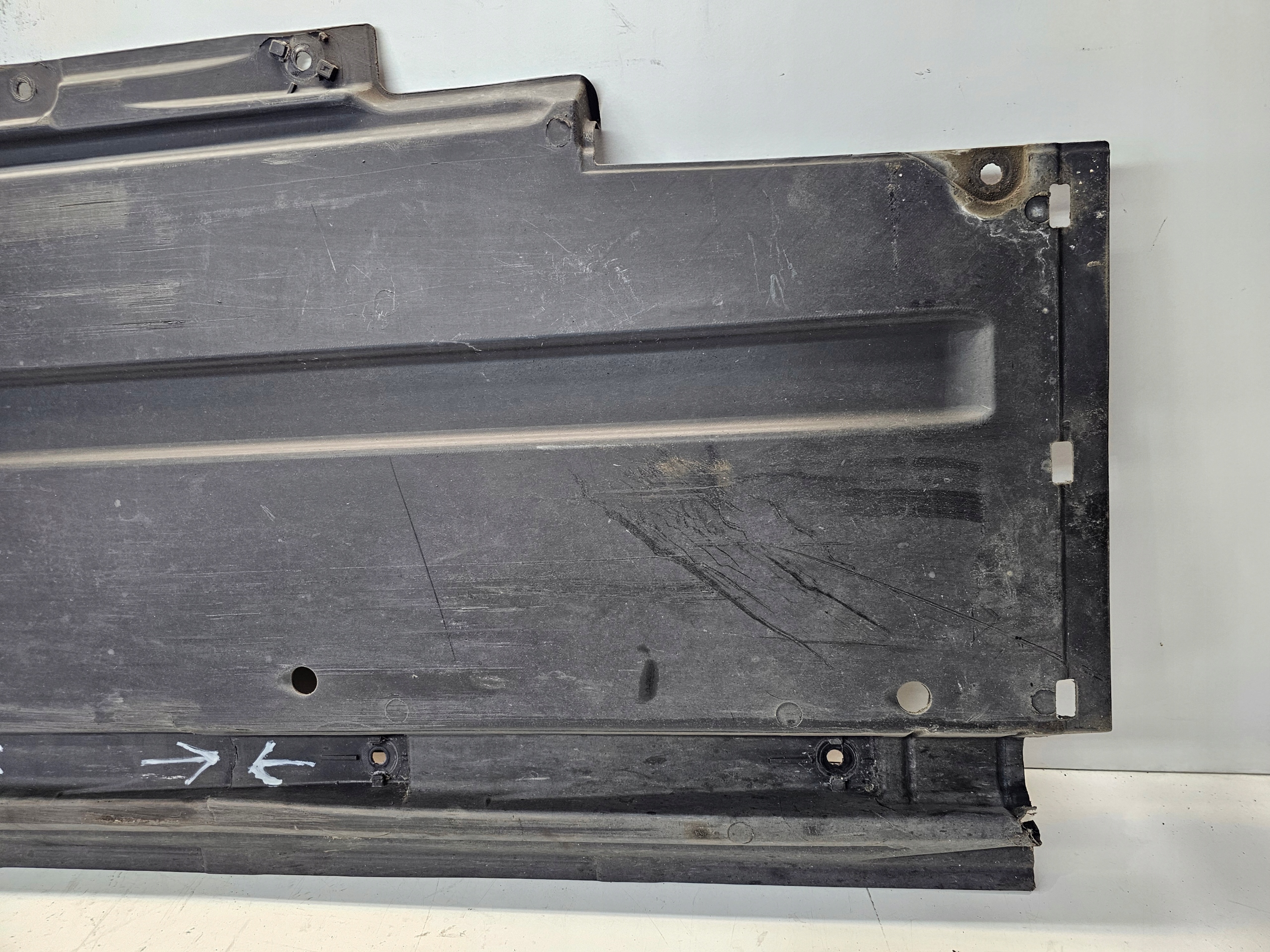 Blende Abdeckung abdeckung Unterfahrschutz links AUDI A5 SPORTBACK 8T8825207
