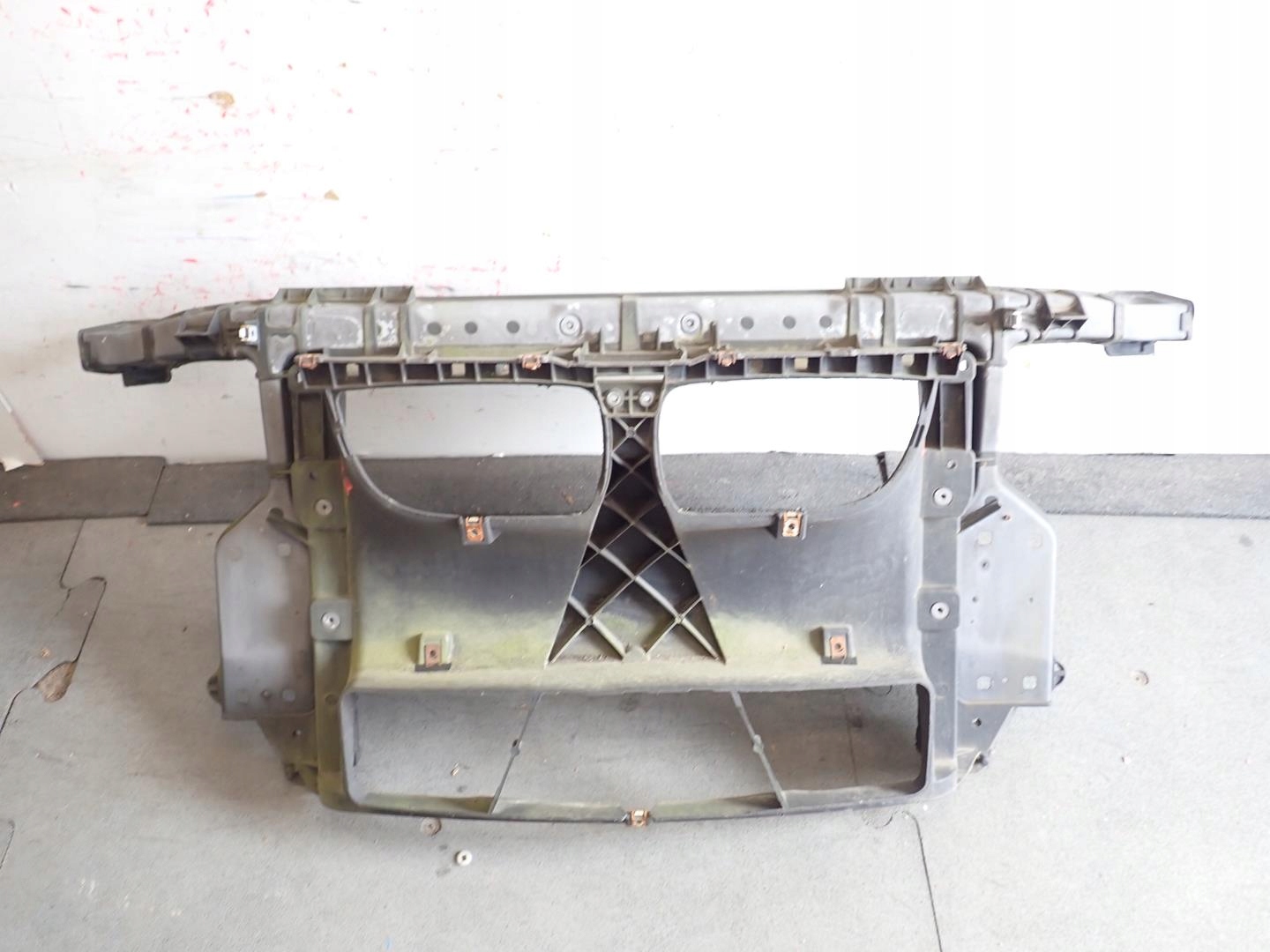 support panel for radiators BMW 1 E81 E82 E87 7193748