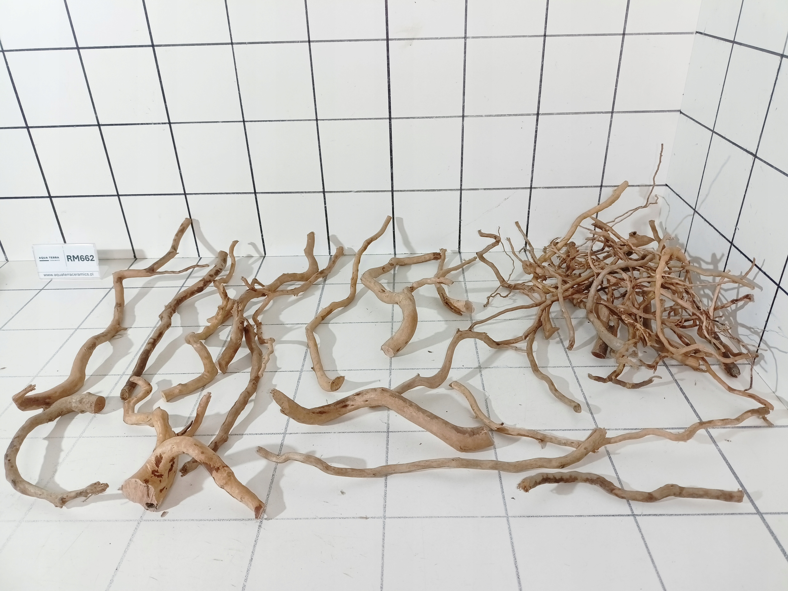 Korzeń Gałązki Red Moor RM662 Dekoracja 500G Zestaw Do Akwarium Terrarium