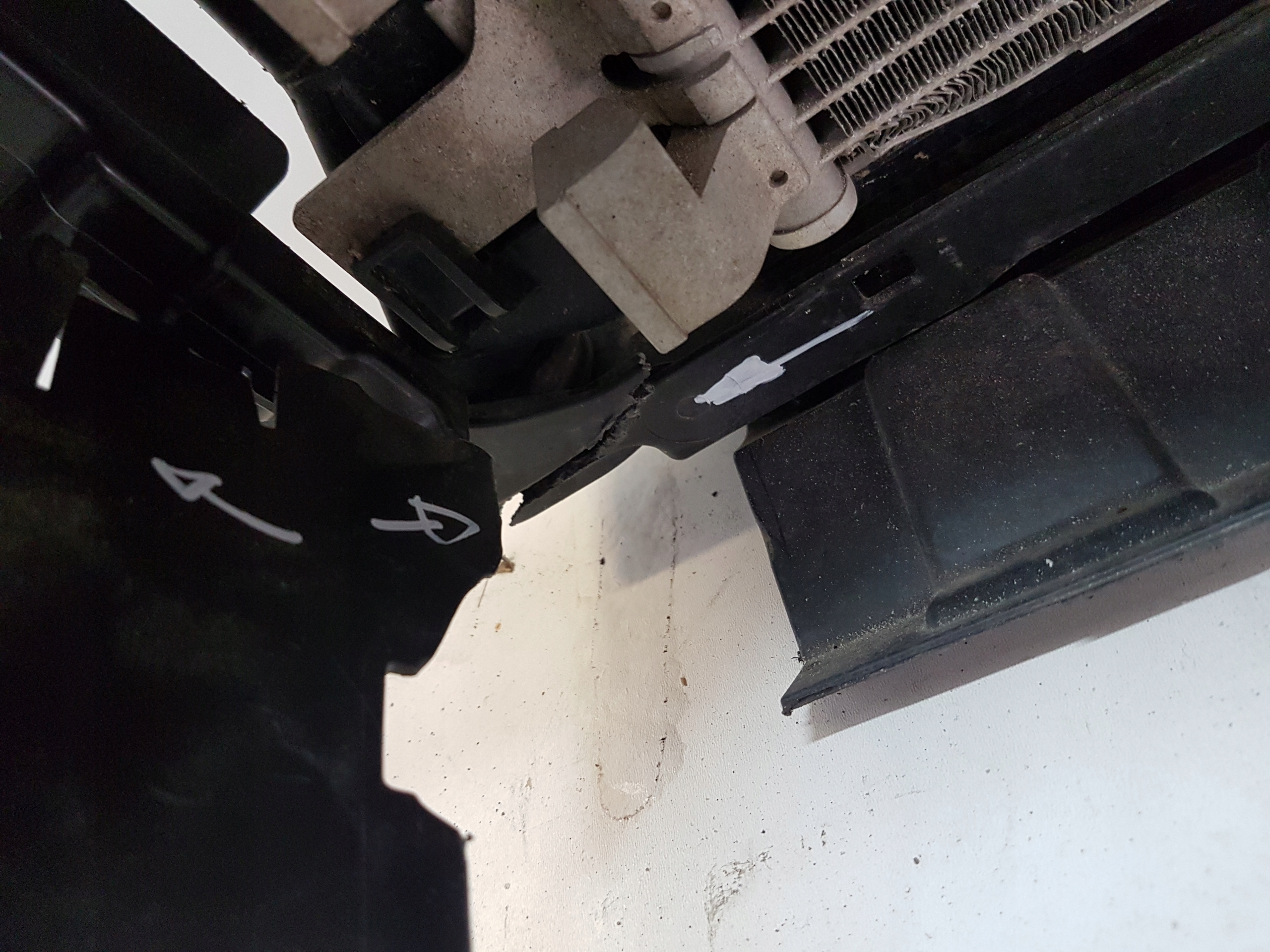 SEAT TARRACO 1.5 tsi support panel for radiators komplet of radiators