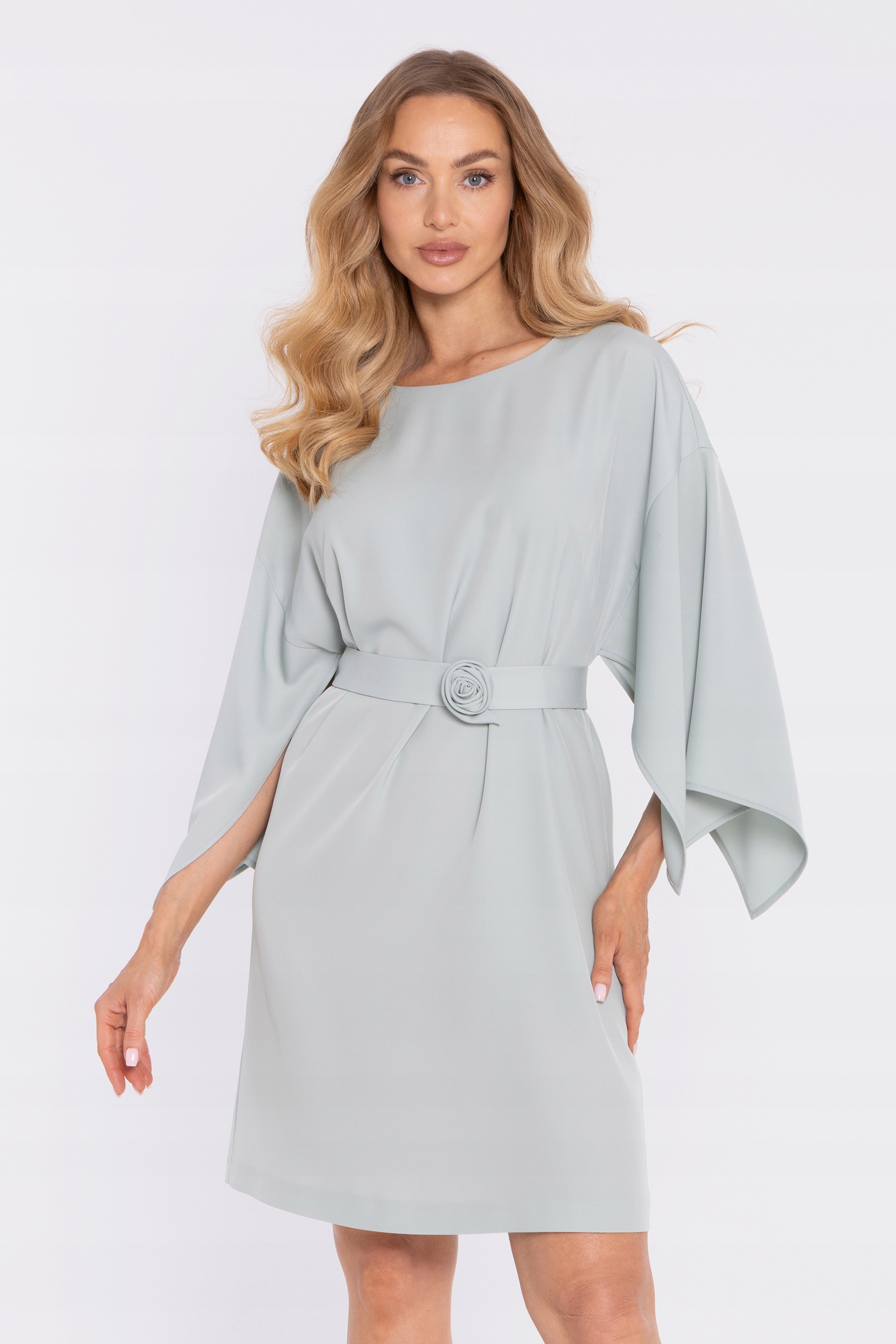 Elegantní Návštěvní Ženské Šaty, Široké Mátové Rukávy, Velikost 44 XXL