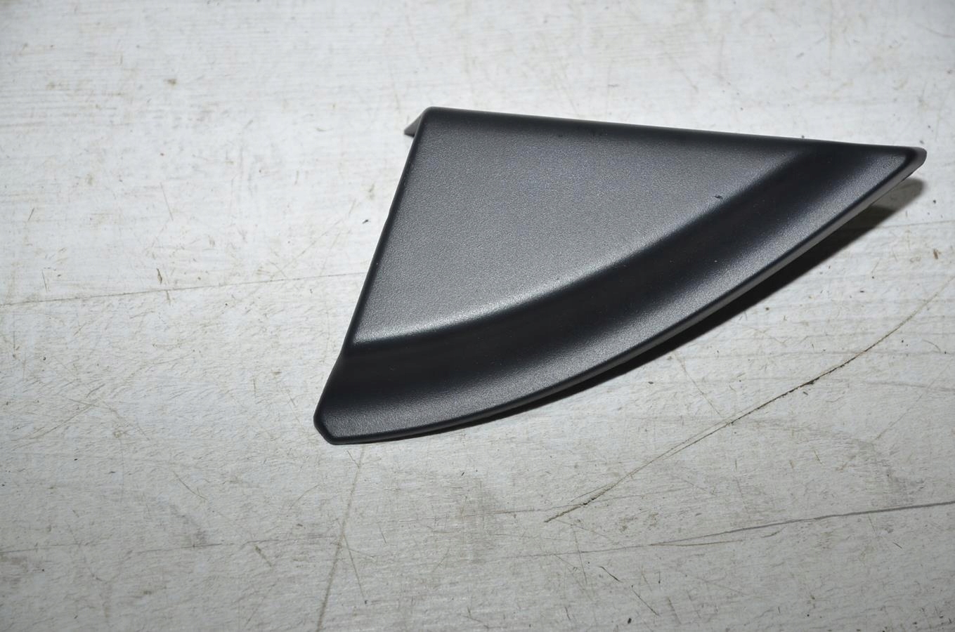 cover spoiler left 1287710 Volvo V40 II lift