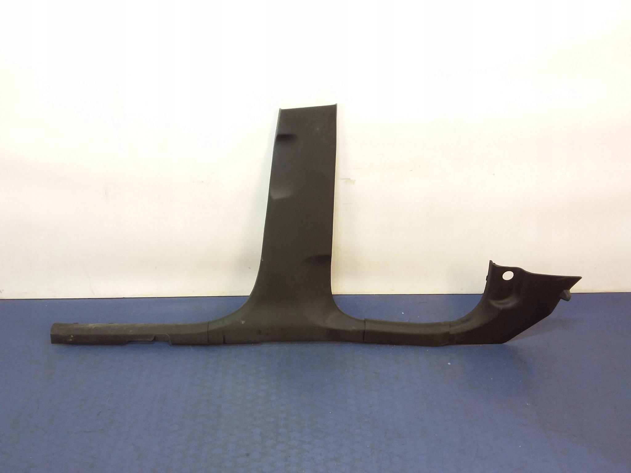 HYUNDAI TUCSON II НАКЛАДКА НА ПОРОГ СТОЙКИ ЛЕВАЯ