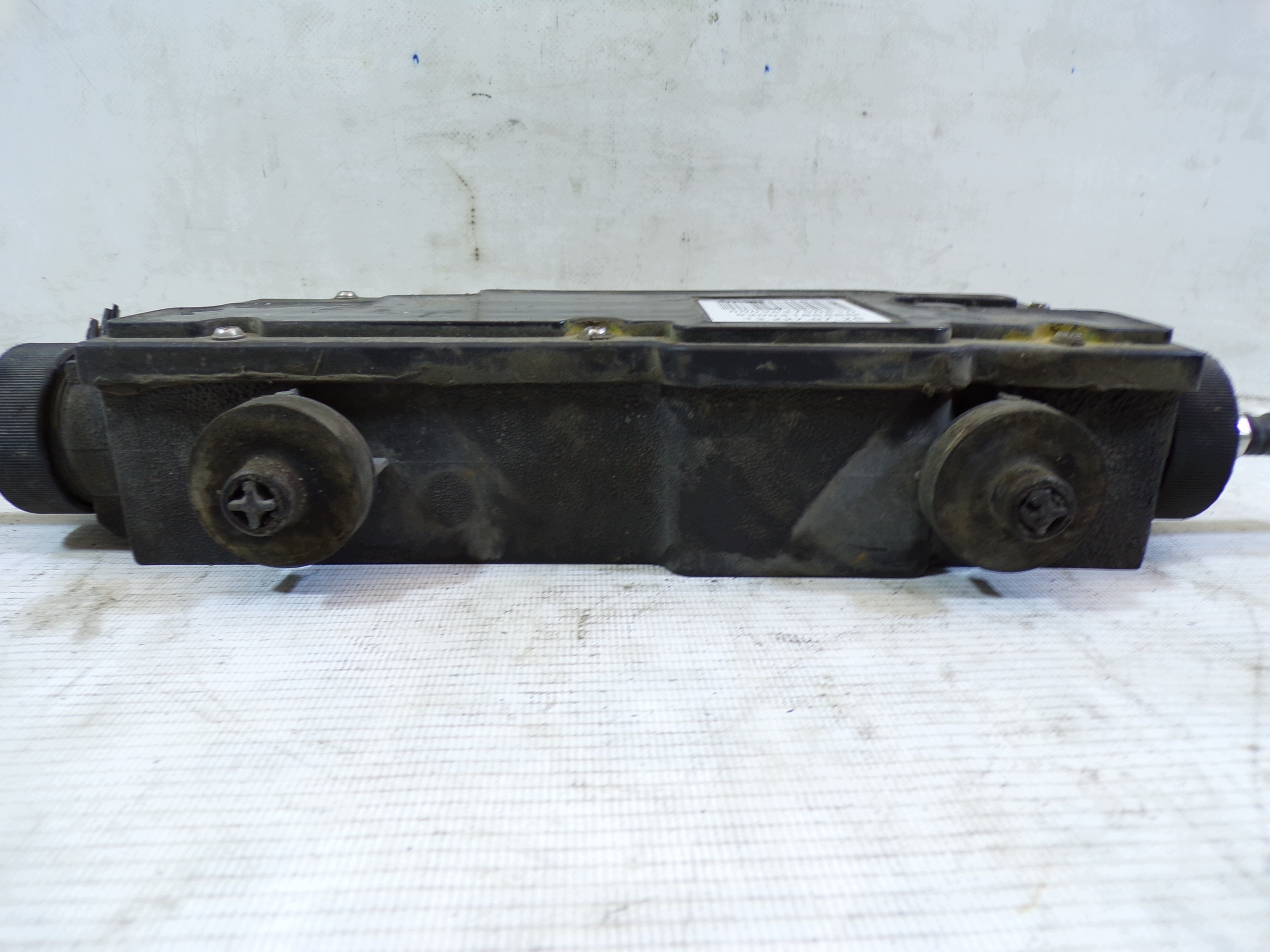 brake electric electrical RENAULT ESPACE 4 IV 8200418646B