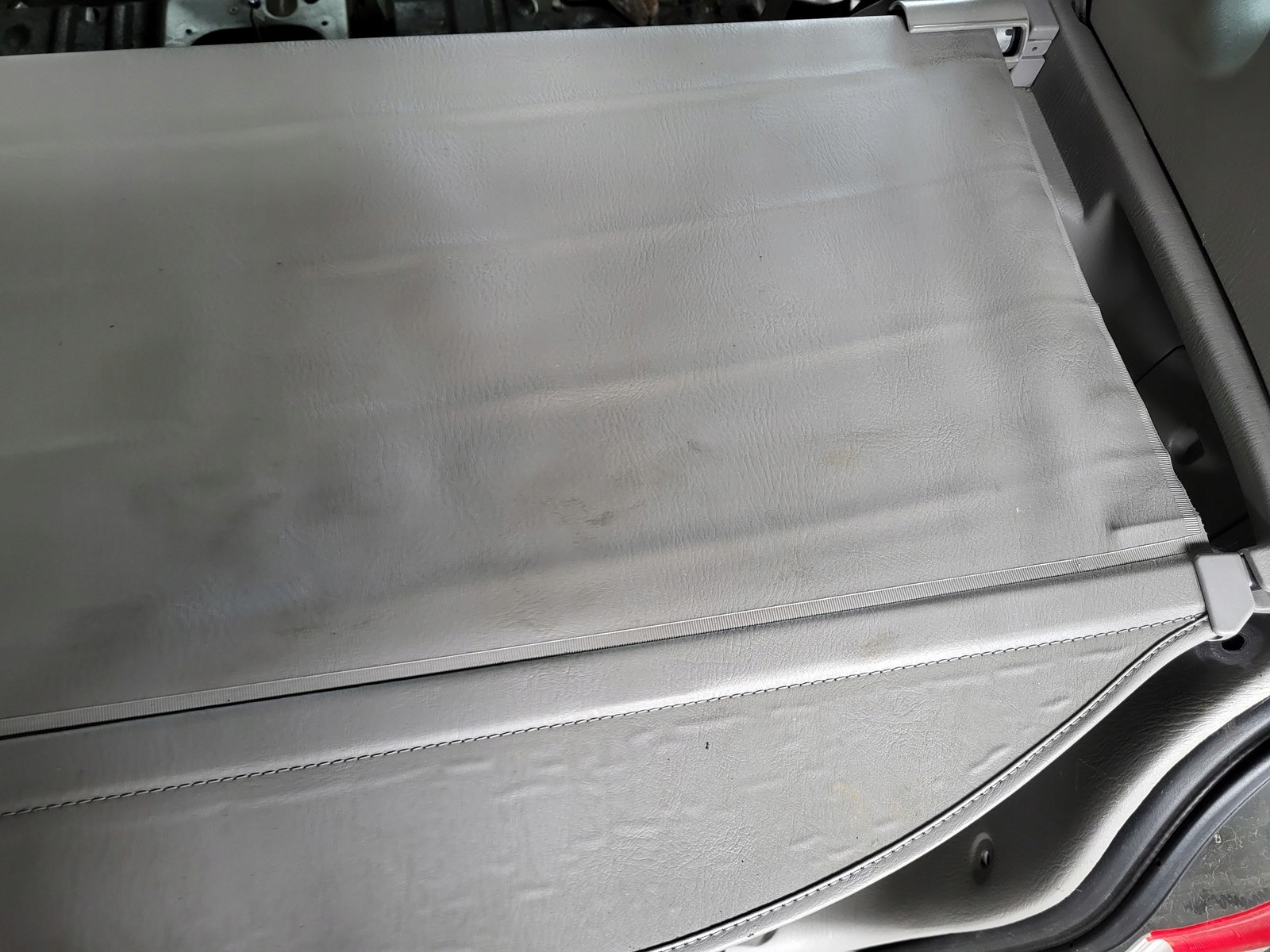 blinds boot cover zaslona MAZDA DEMIO