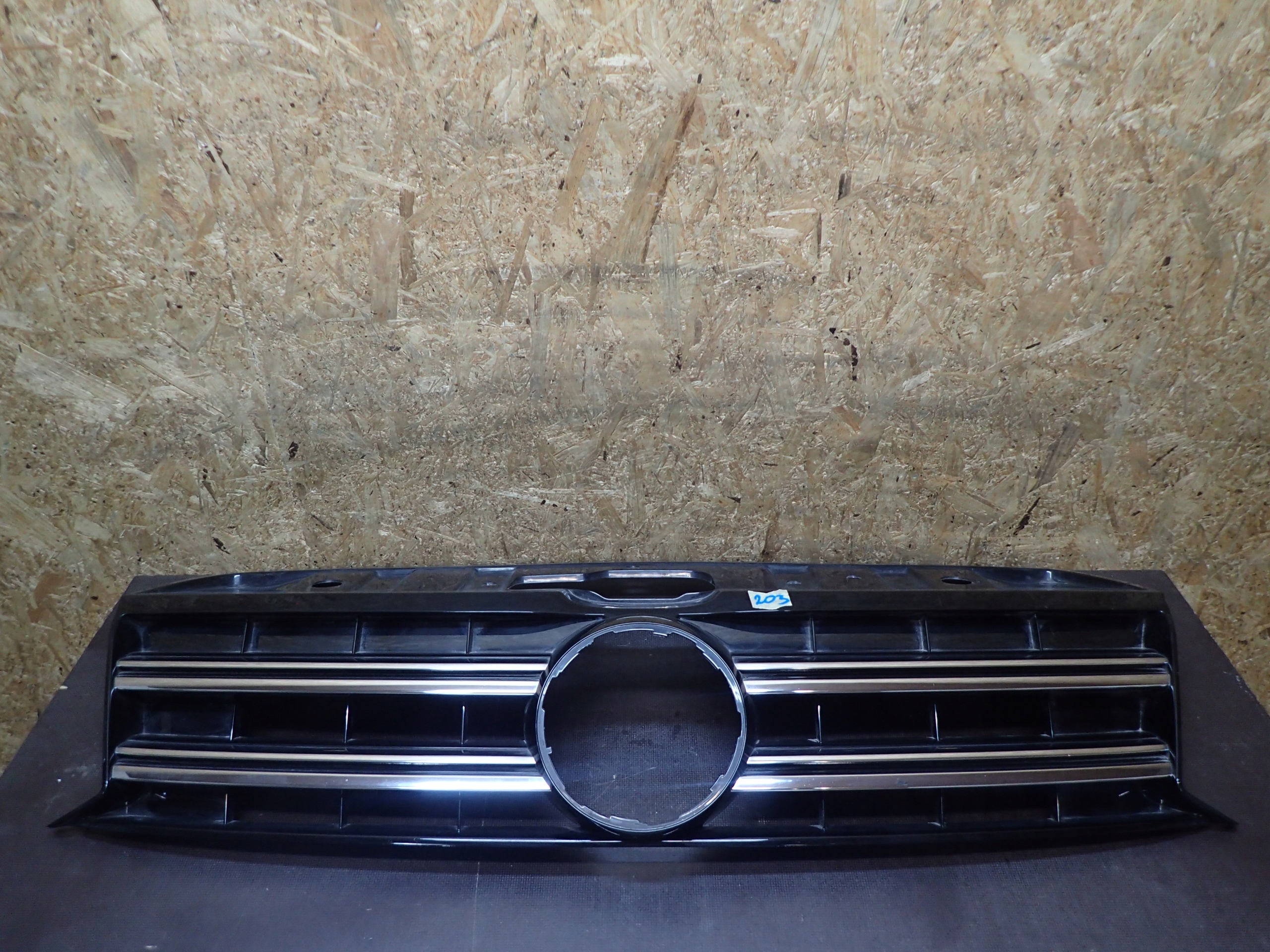 Volkswagen OEh7853651 решётка решетка радиатора окончательный