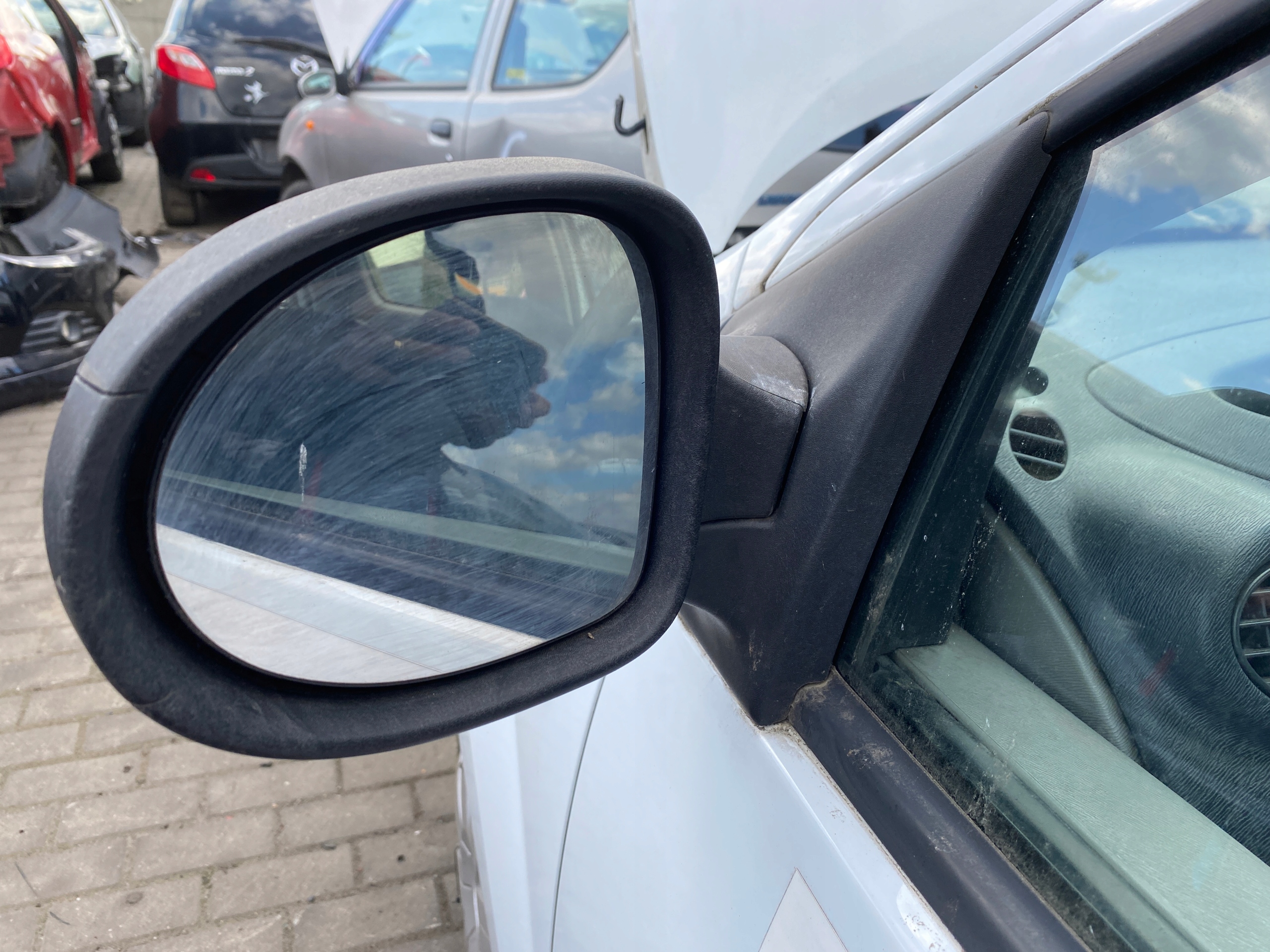 Renault Twingo 2 II 07-14 Spiegel links manuelle