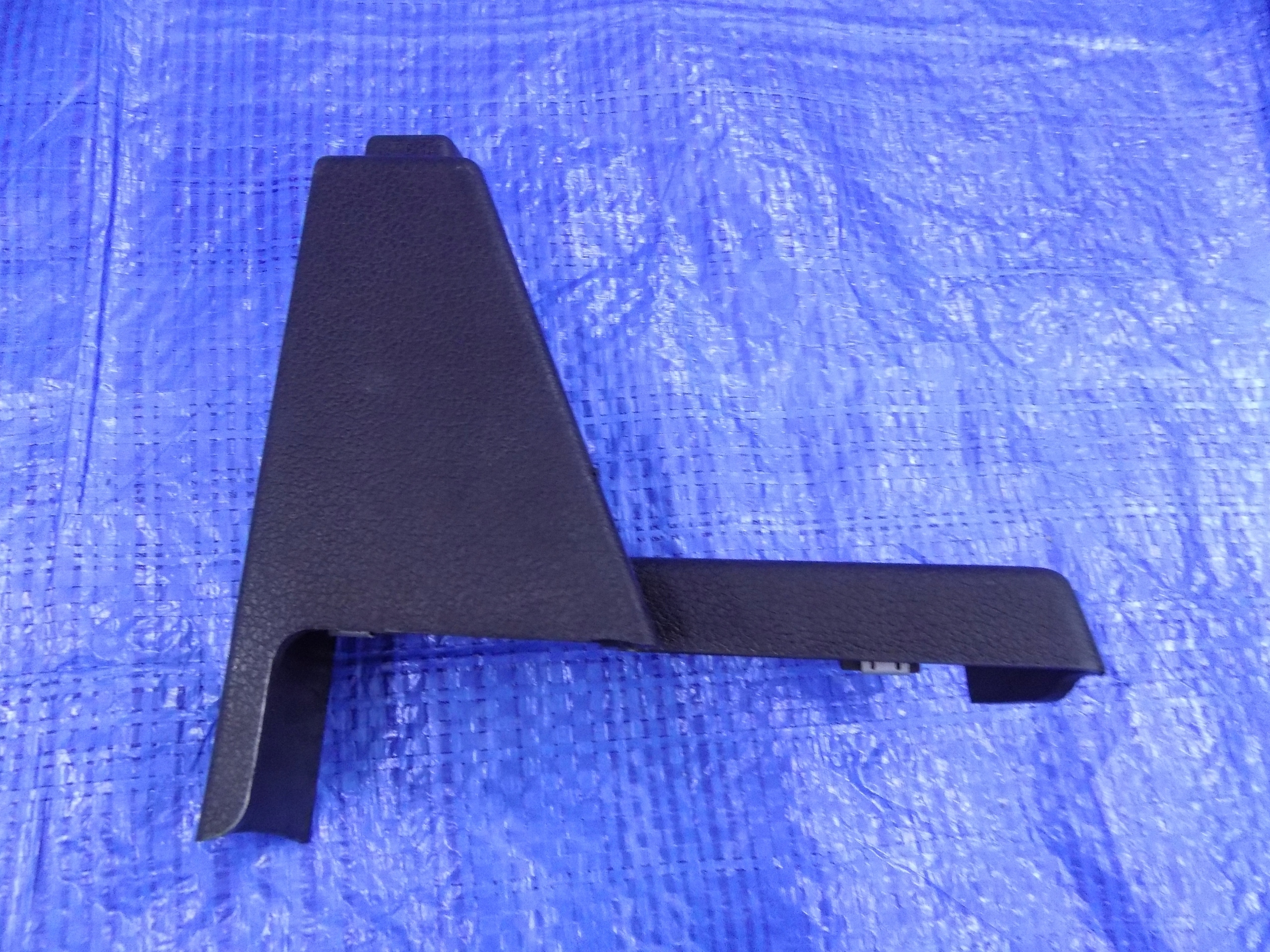 cover KRAWEDZI boot left AUDI A3 8V 2,0TDI