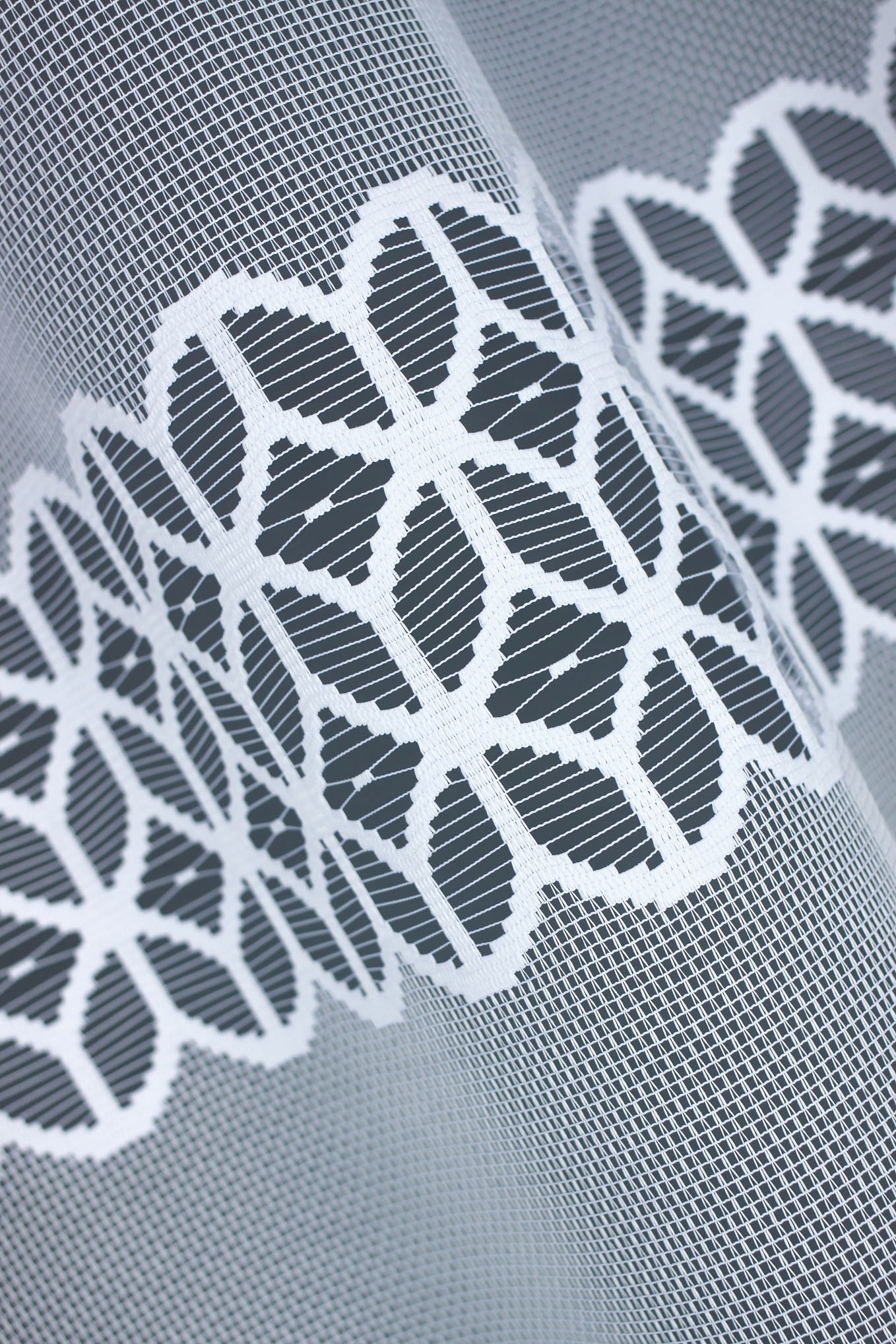 

Biała żakardowa firanka z taśmą Outlet 160 x 300cm