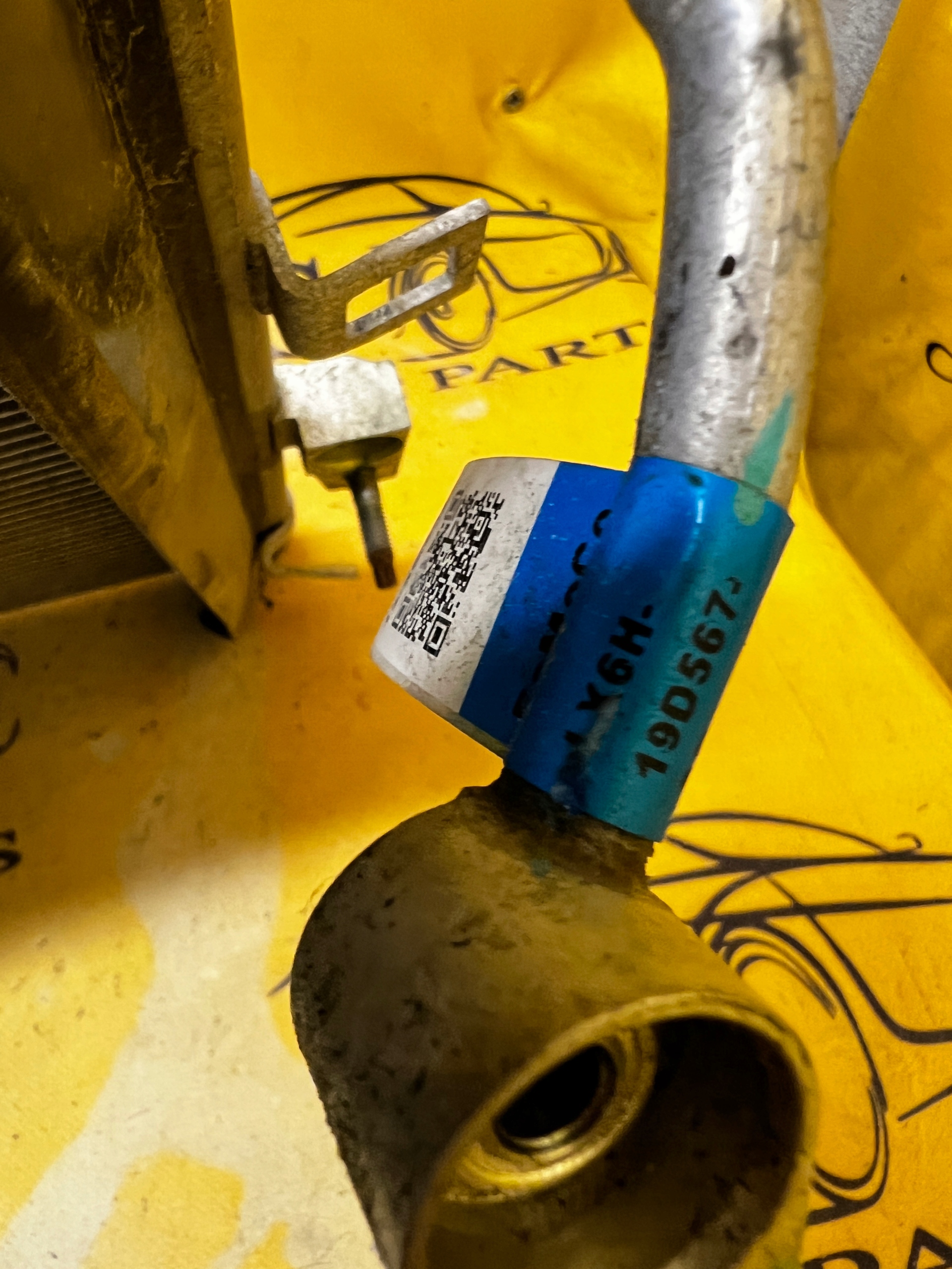 Радиатор кондиционера FORD Escape MK4 1.5