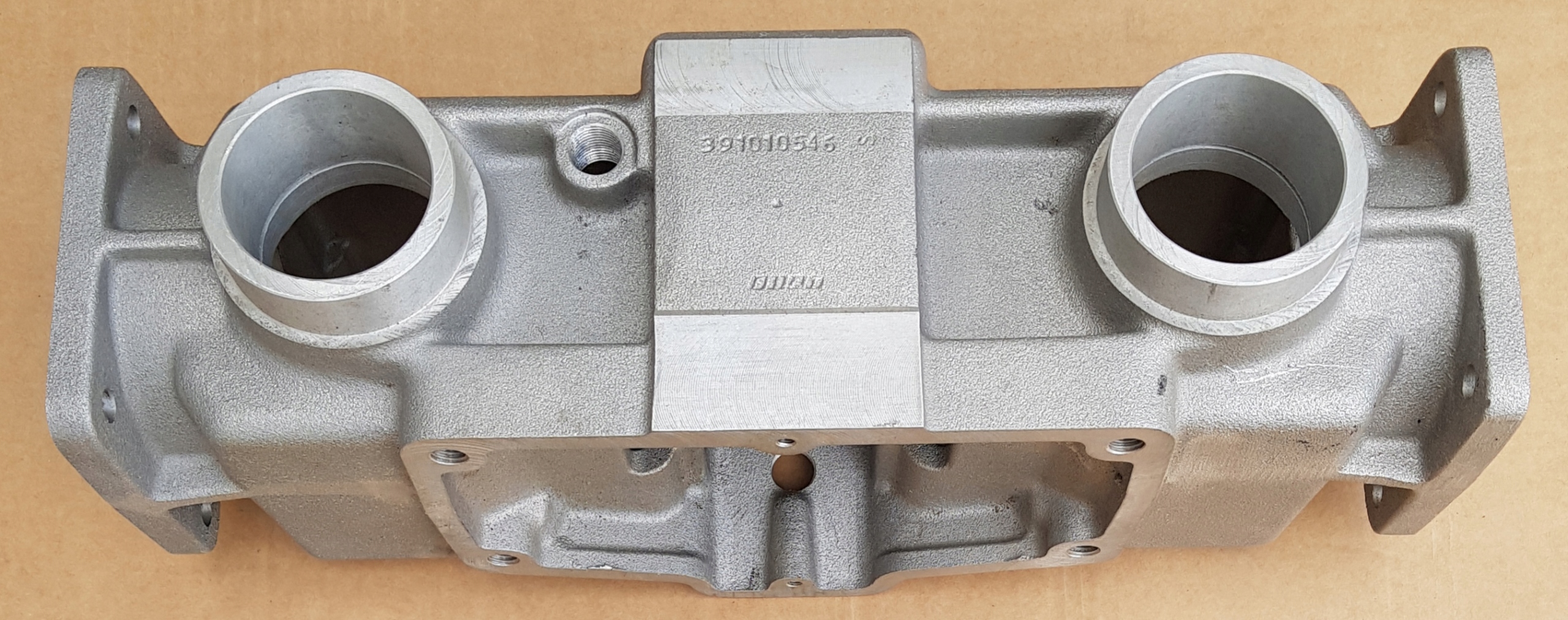 ОРИГІНАЛЬНИЙ КОРПУС РЕДУКТОРА LAVERDA 300121588