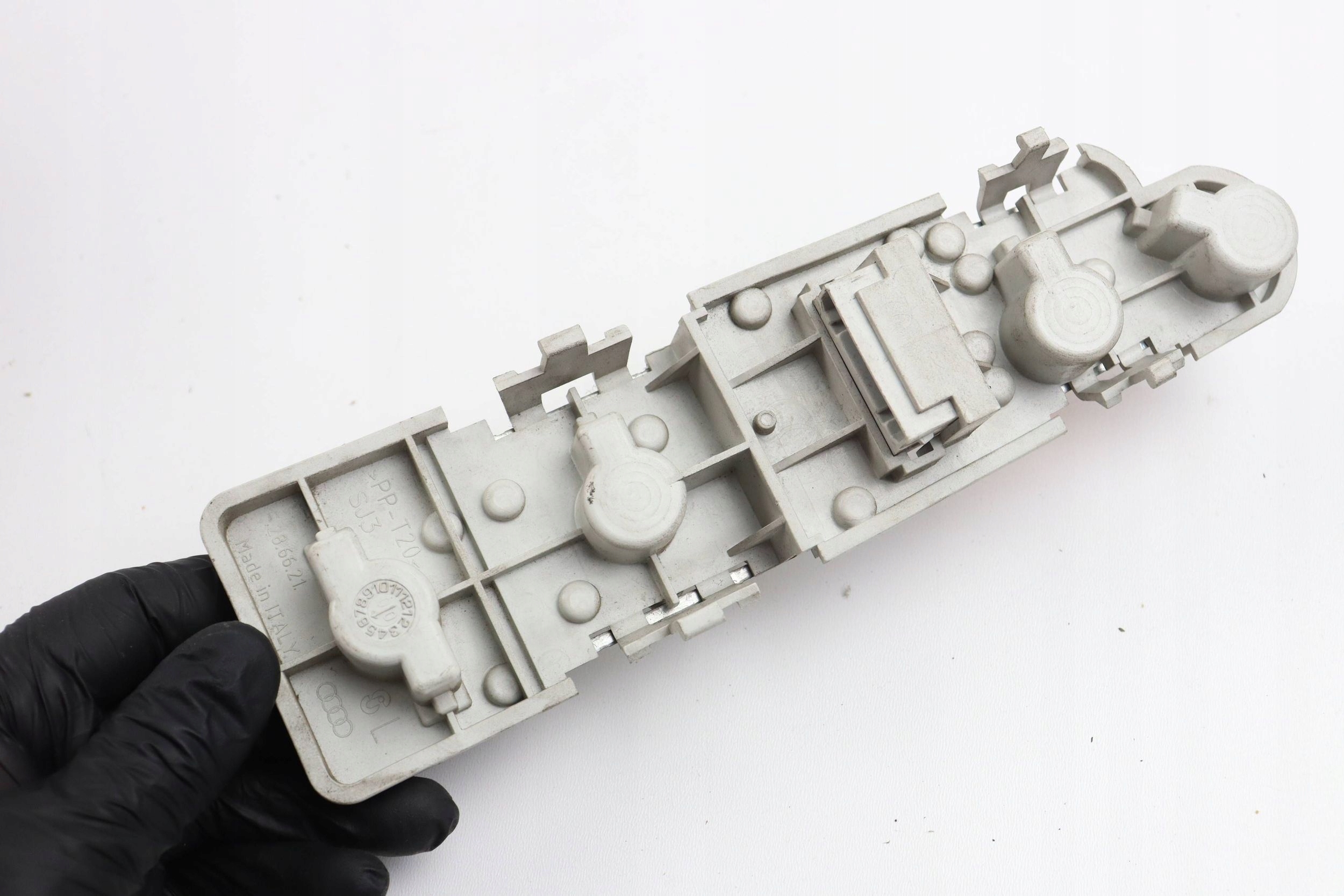 AUDI A2 light housing left rear part rear 286621 EUROPA