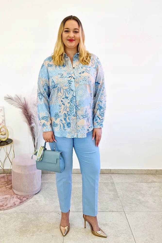 Dámská košile s modro-béžovými vzory 44