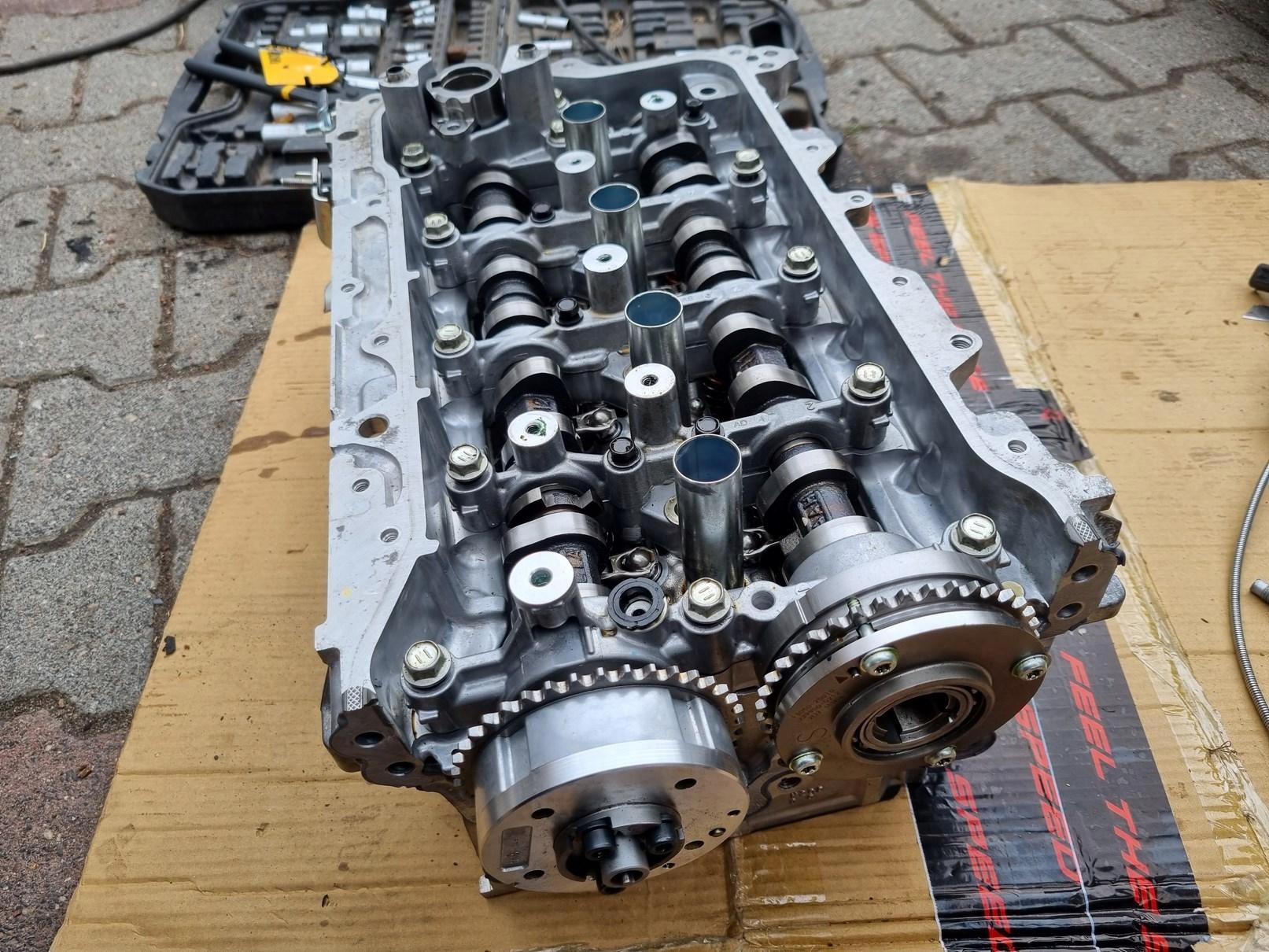 GŁOWICA WAŁKI TOYOTA COROLLA E21 2.0 HYBRYDA M20A Typ samochodu Samochody osobowe