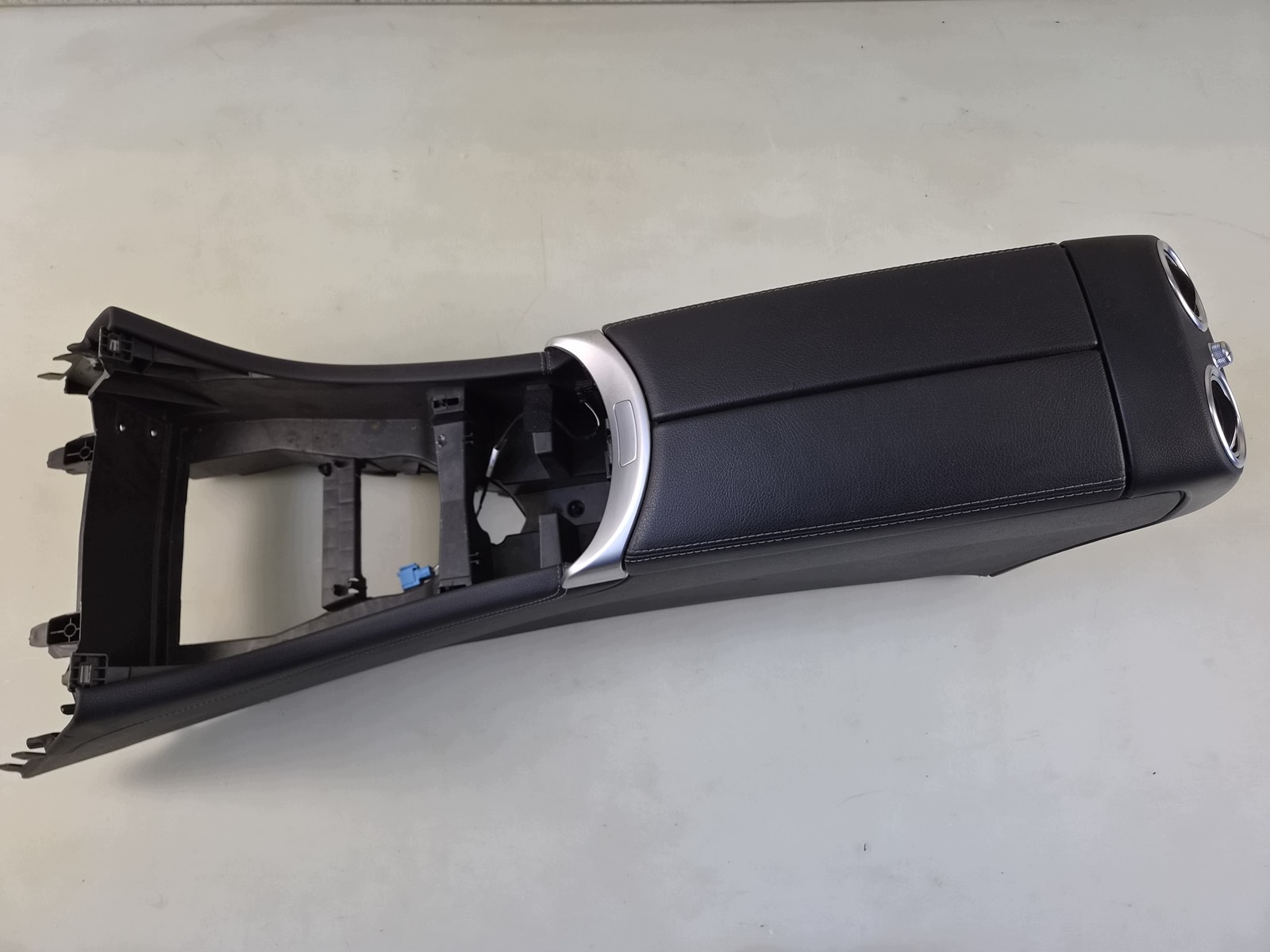 tunel central armrest MERCEDES GLC X253 W253