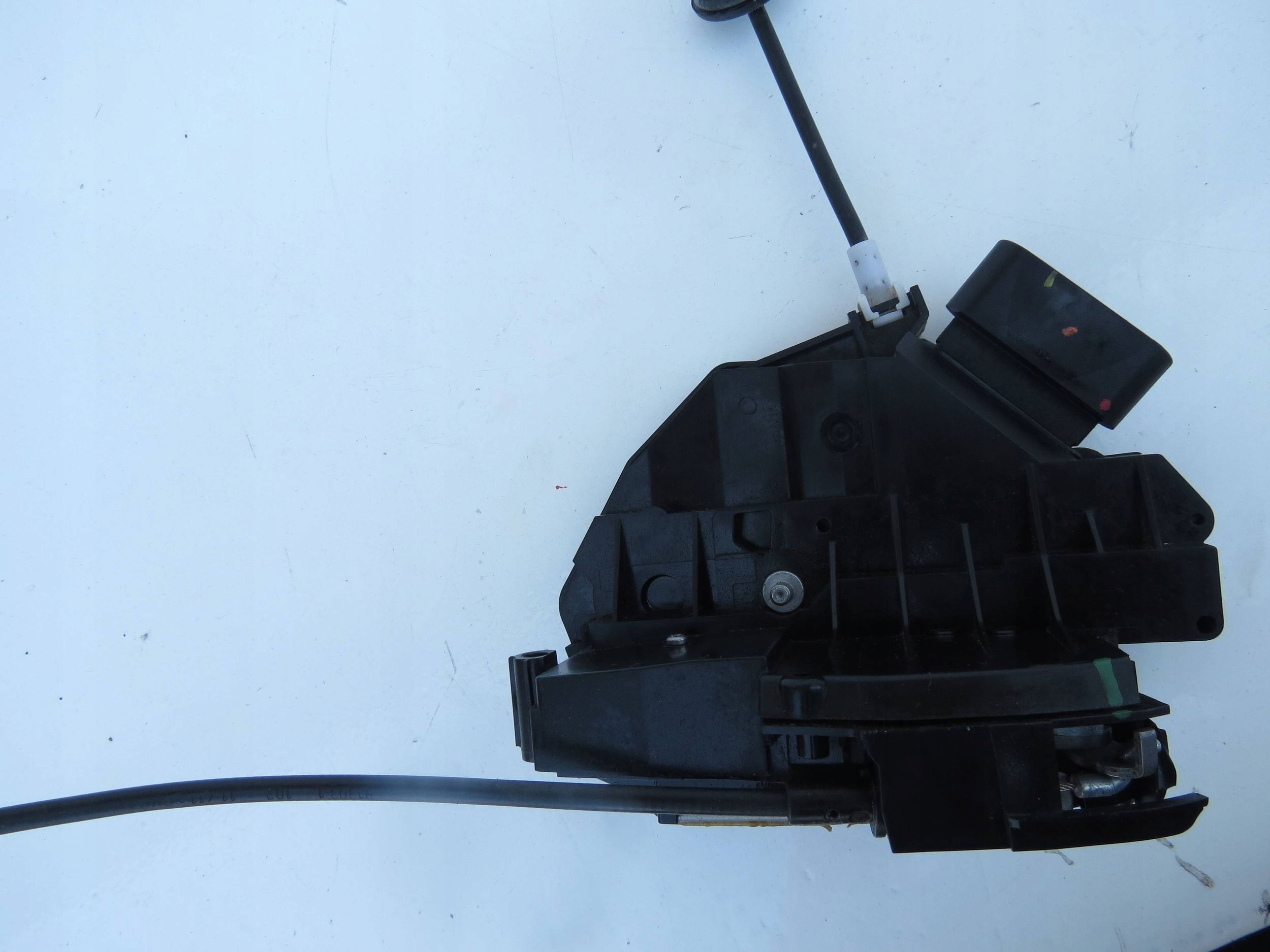 lock door TYLNYCH VOLVO V60 2011 40744141