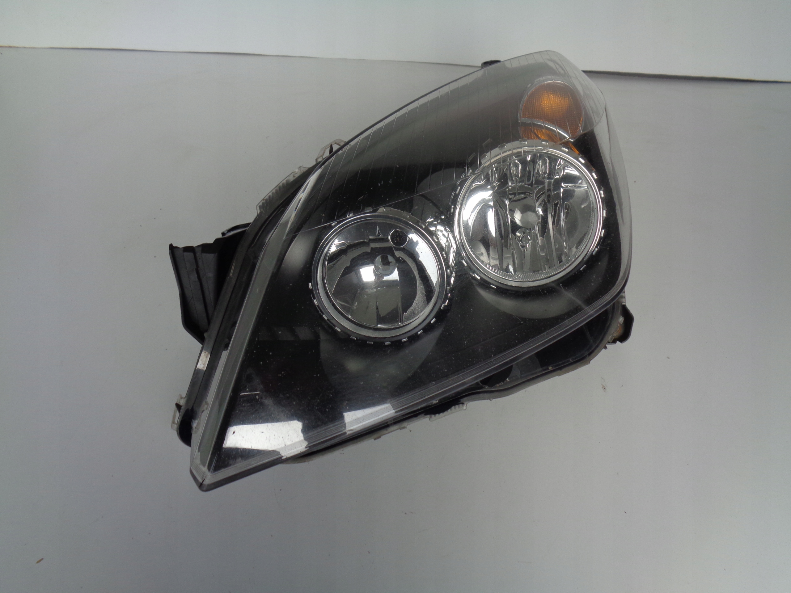 light left REFLEKTOR OPEL ASTRA III H 04-07