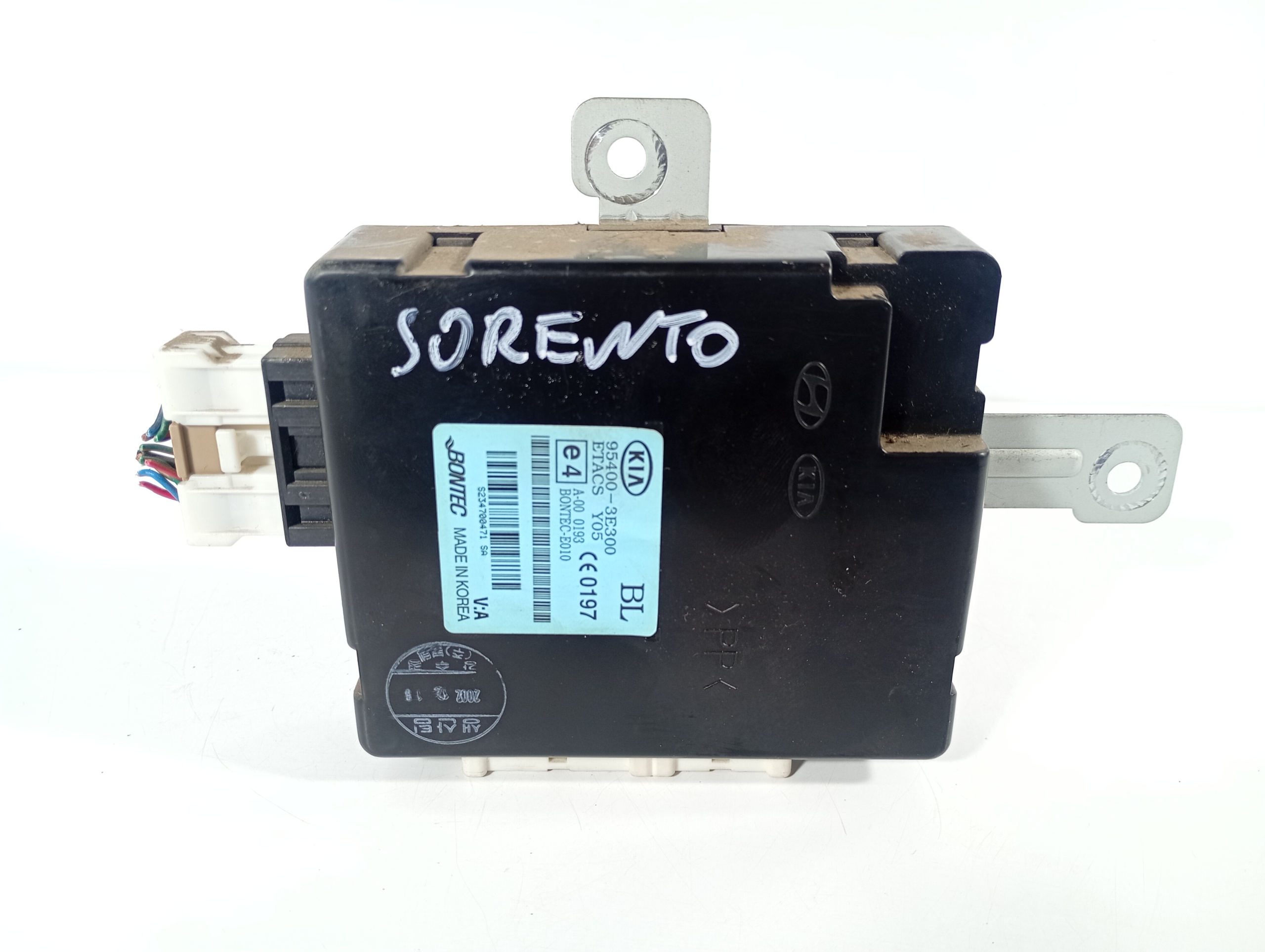 Kia Sorento 1 02-09 module control unit of a lock central OE 954003E300
