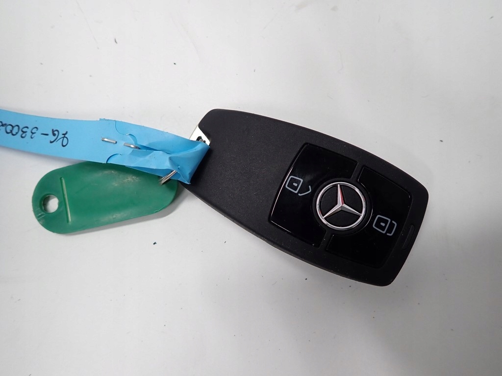 A2479054403 - Автомобильный ключ брелок MERCEDES SPRINTER W907 W910 19