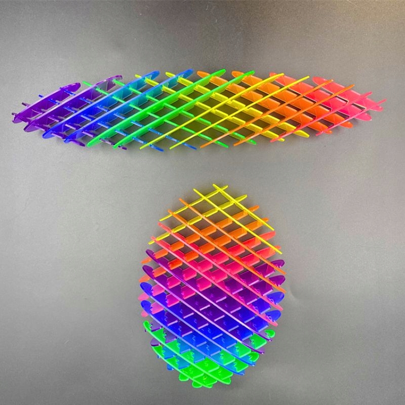 KOSTKA ANTYSTRESOWA FIDGET CUBE TOYS SPRĘŻYNA ROZCIĄGAJĄCA SIĘ ZABAWKA 2024 Materiał plastik