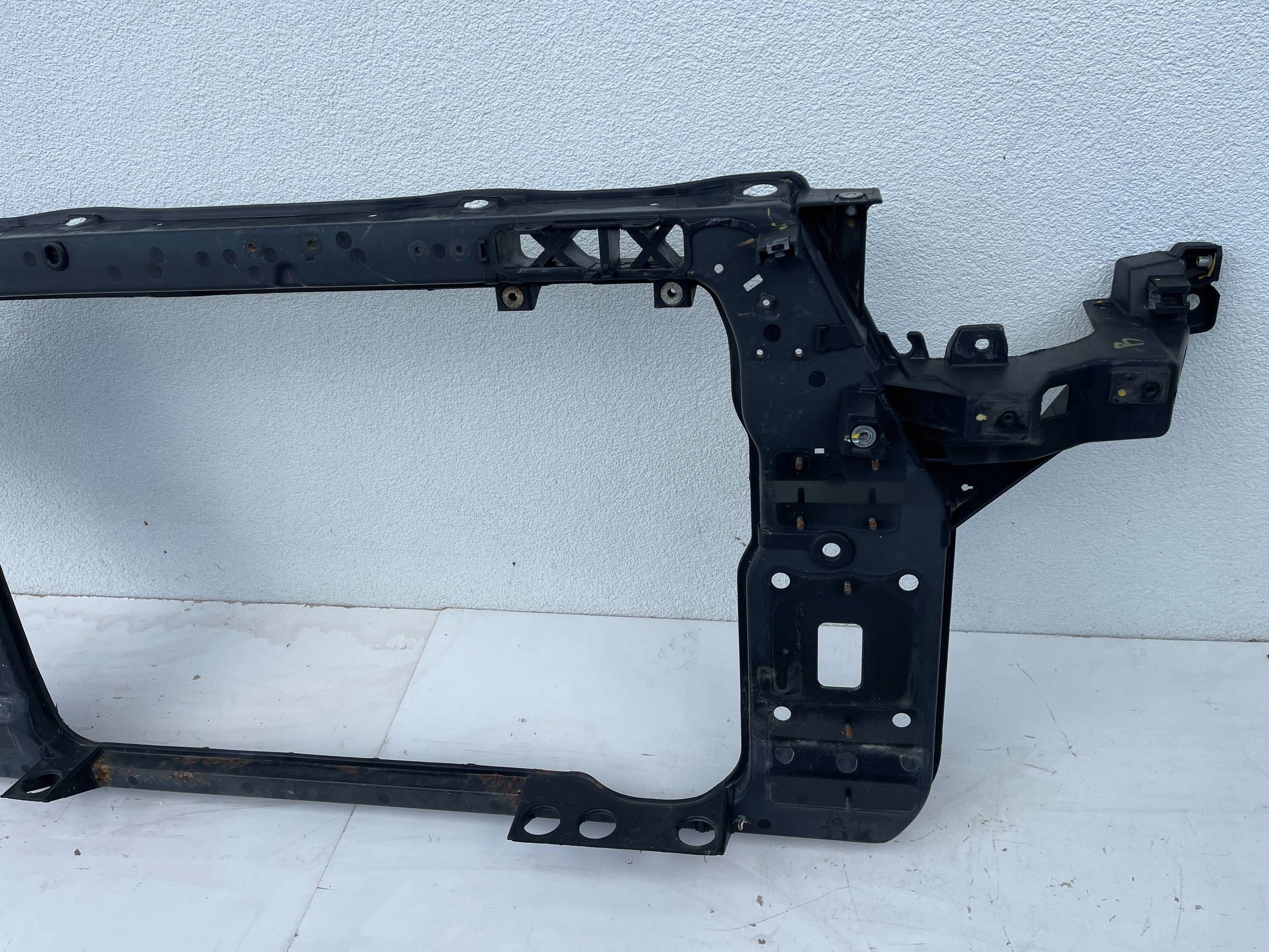 front body wall front pillar Hyundai ix35 ix-35 84111-2Y000
