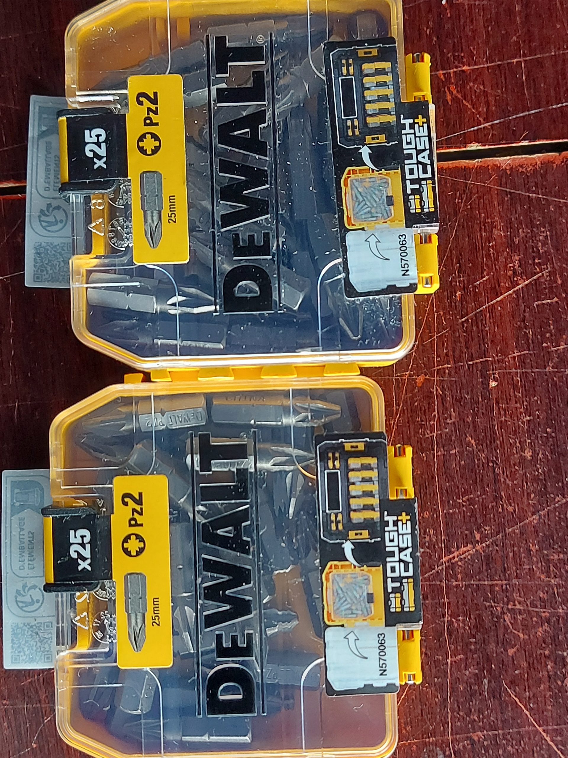 Zestaw bitów PZ2 25 el. DeWalt 25szt Kod producenta DT71521-QZ