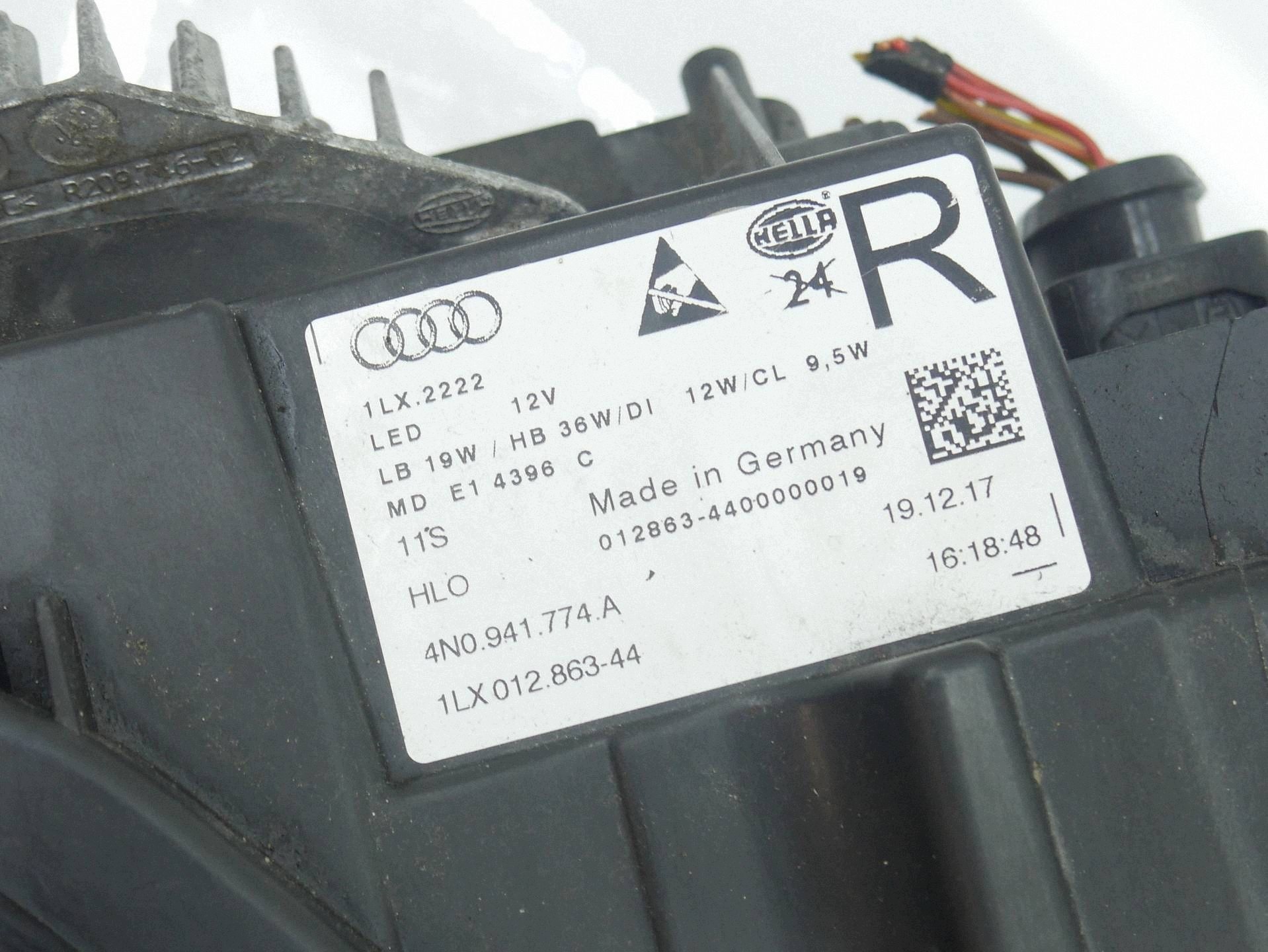 light right front front AUDI A8 D5 4N0941774A 18R STAN as for ZDJECIACH