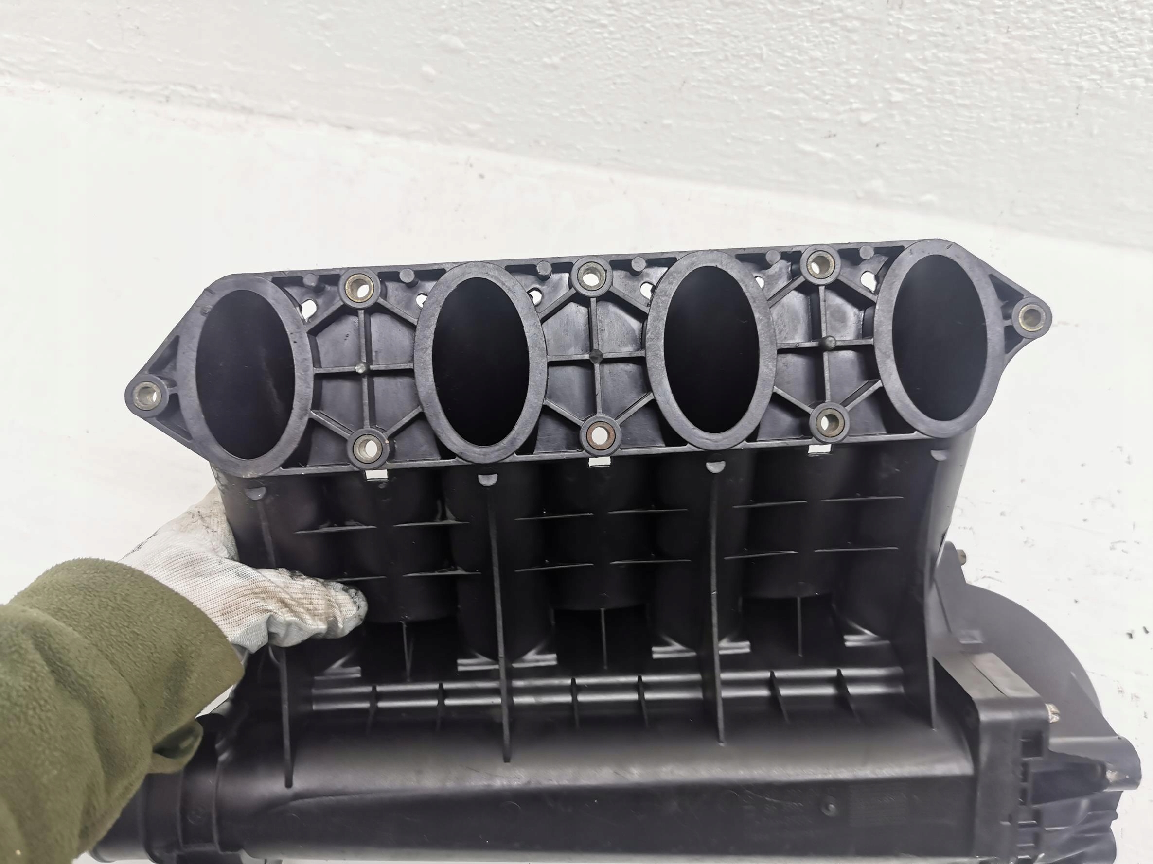 intake manifold MERCEDES SPRINTER W903 A6110901937
