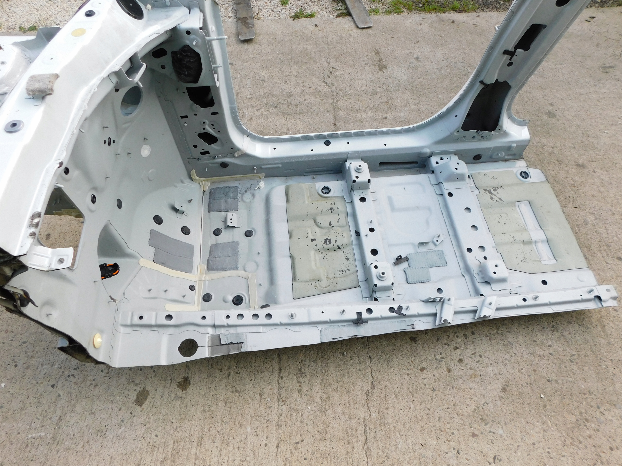 quarter quarter threshold fartuch right front BMW X1 U11 nice BDB A96