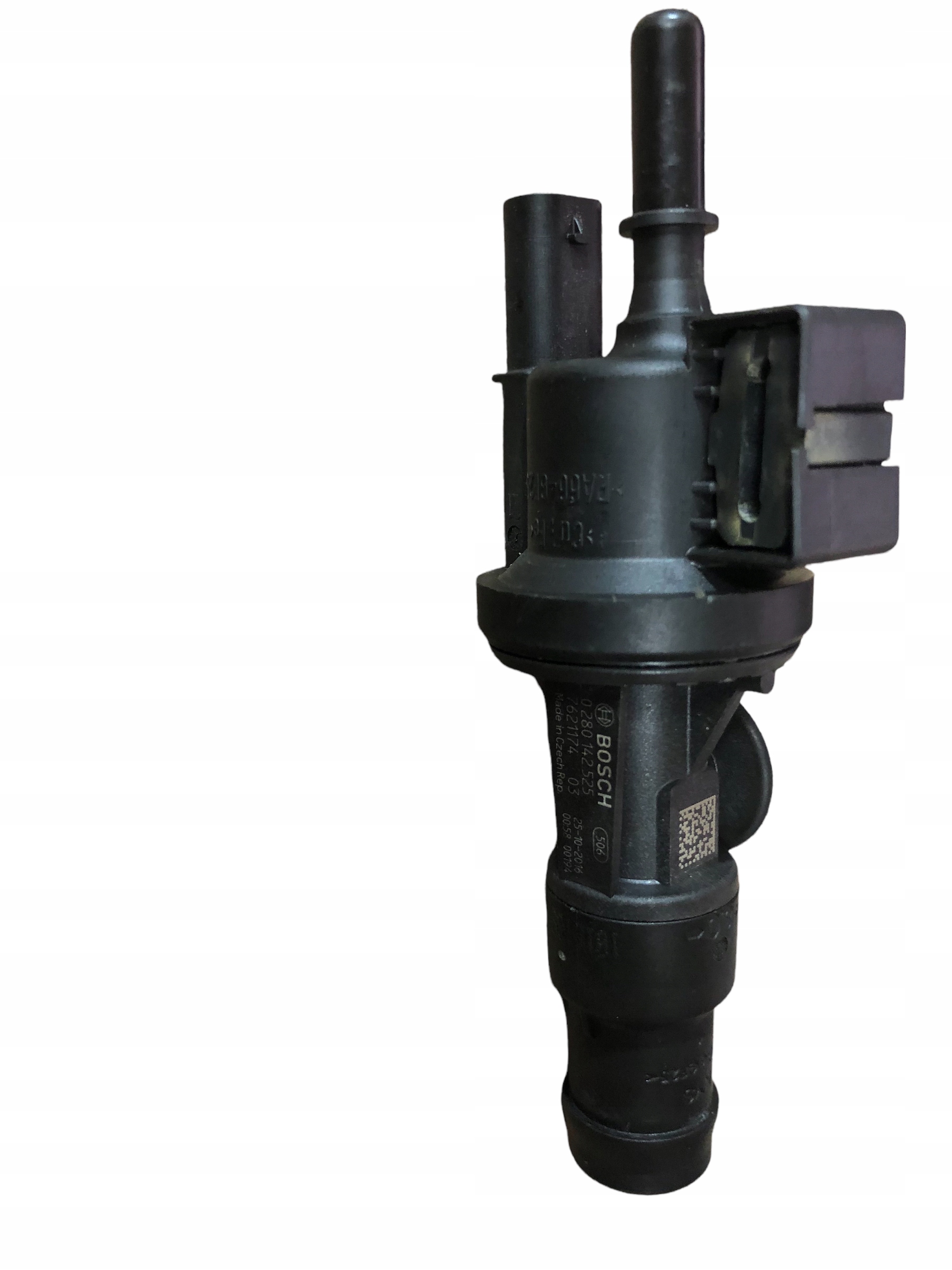 ZAWOR ODPOWIETRZAJACY ZBIORNIK PALIWA BMW 7621174