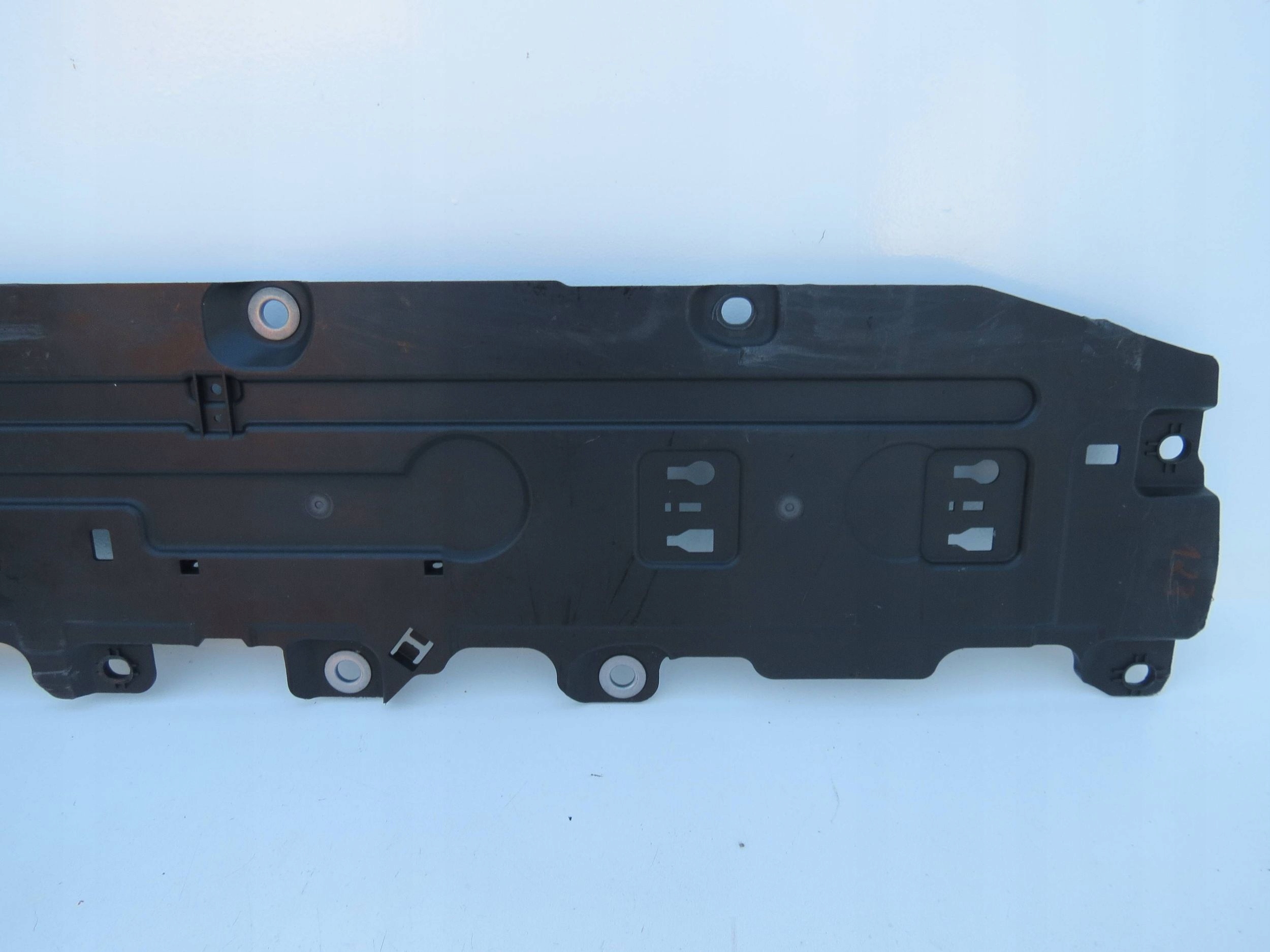 Blende Abdeckung abdeckung PODWOZA VOLVO XC60 II 31497614
