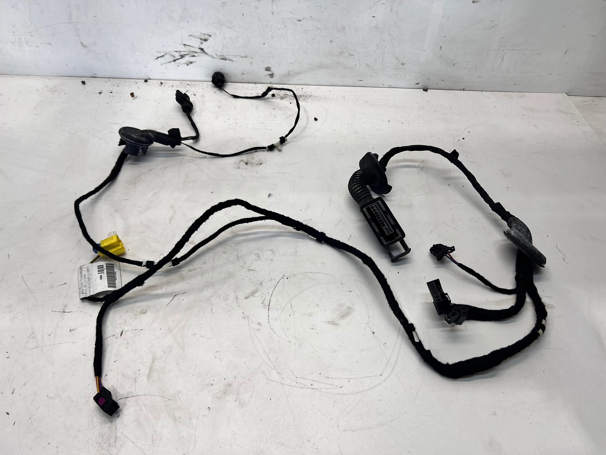 bundle door right front AUDI A5 8T CABRIO 8F0971030AM