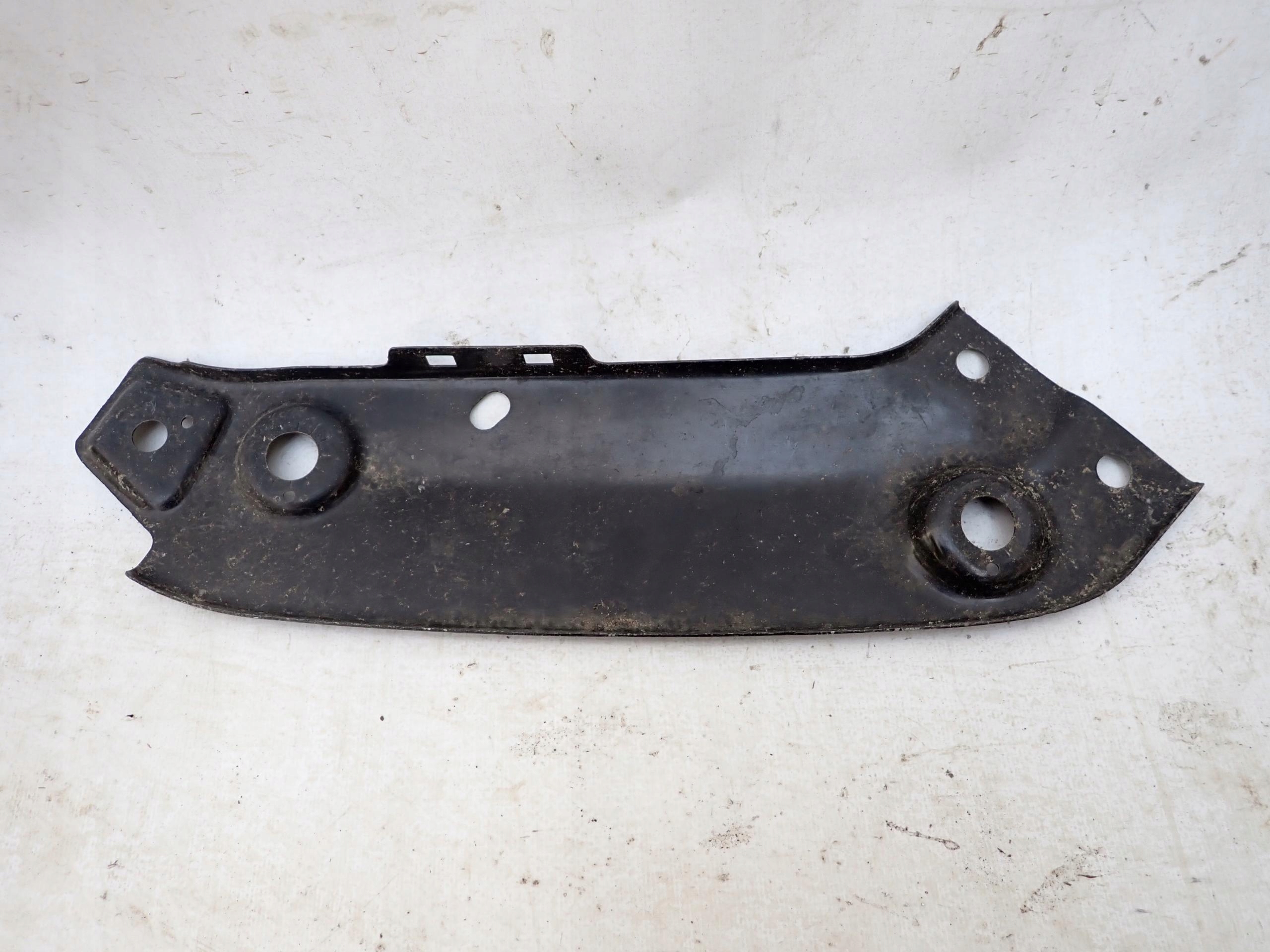 VW JETTA 5C console holder supports left front 5C6805931
