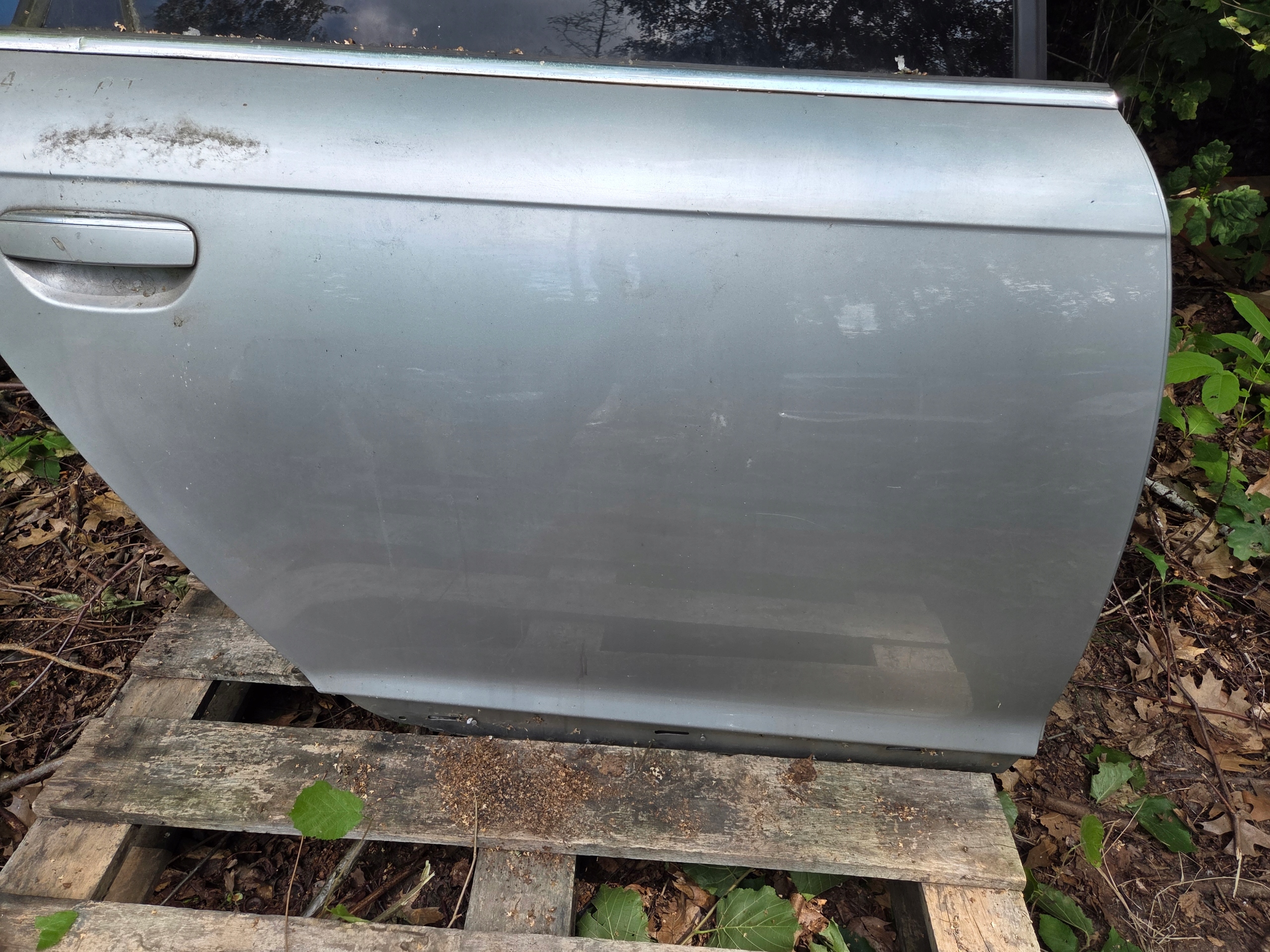 door right rear part right rear. Audi a6 c6 ly7w