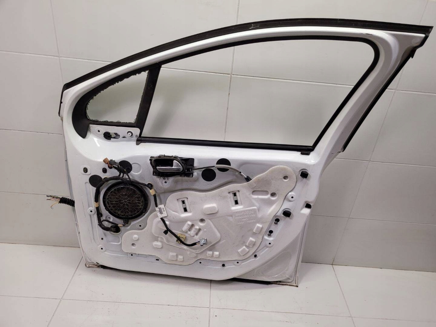 door front right side Peugeot 208 2015