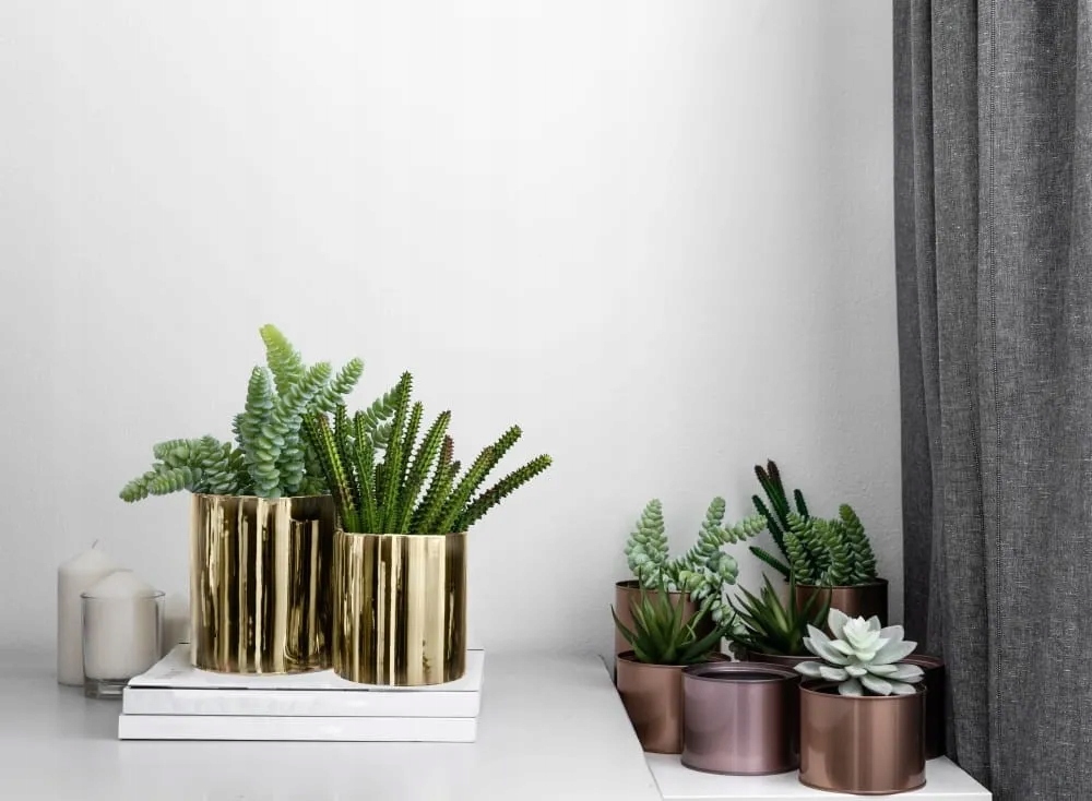 DONICZKA PREMIUM WALEC ZŁOTA 8x8CM ŚREDNICA GOLD Kształt okrągły