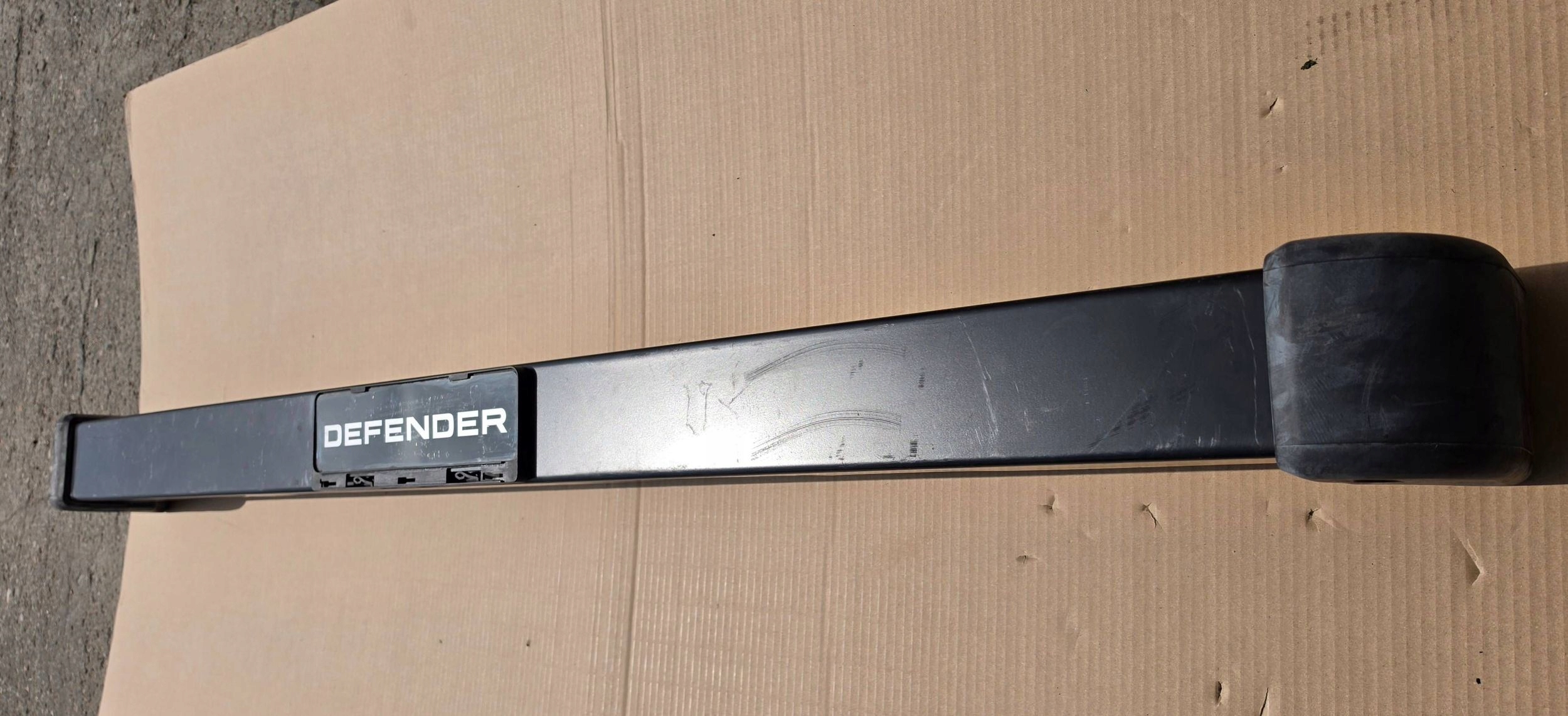 Land Rover Defender Frontstoßstange facelift 2007
