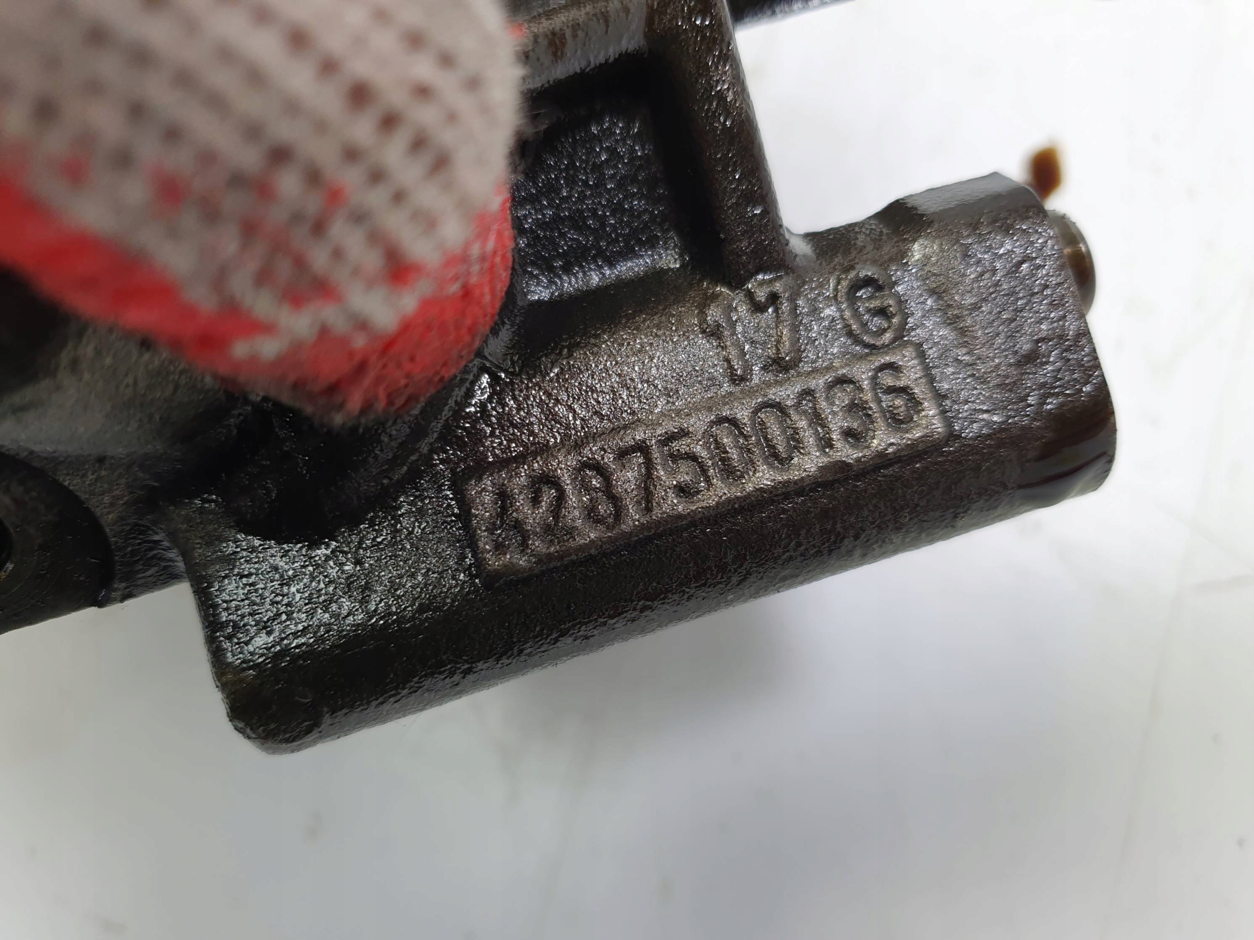 CZUJNIK ZAWOR 4287500136 IVECO STRALIS AS440 P Part manufacturer Other