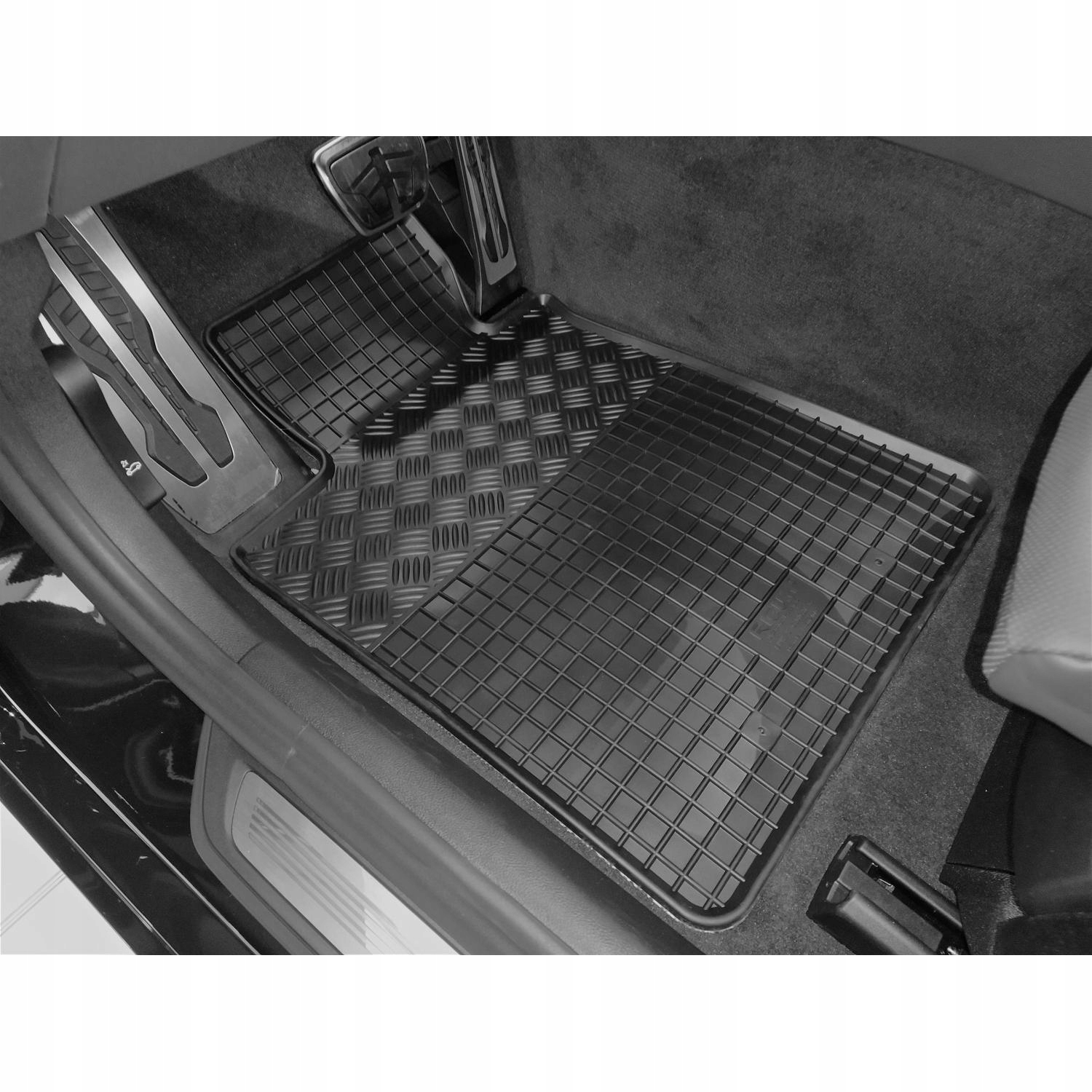 Zestaw dywaników do BMW 5 Sedan (G30) od 2020 Kolor czarny