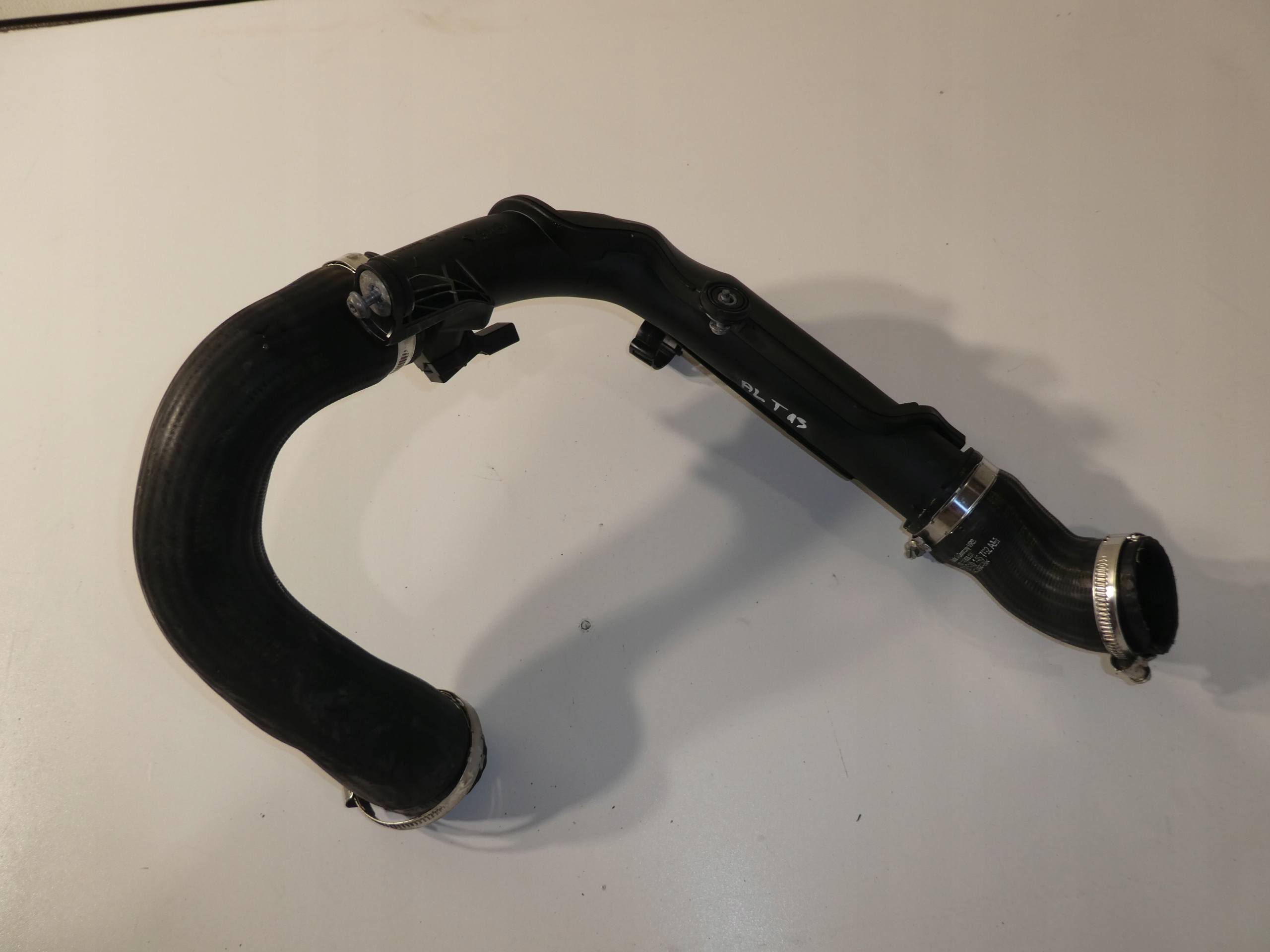 VW SEAT SKODA pipe air 1K0145770AE