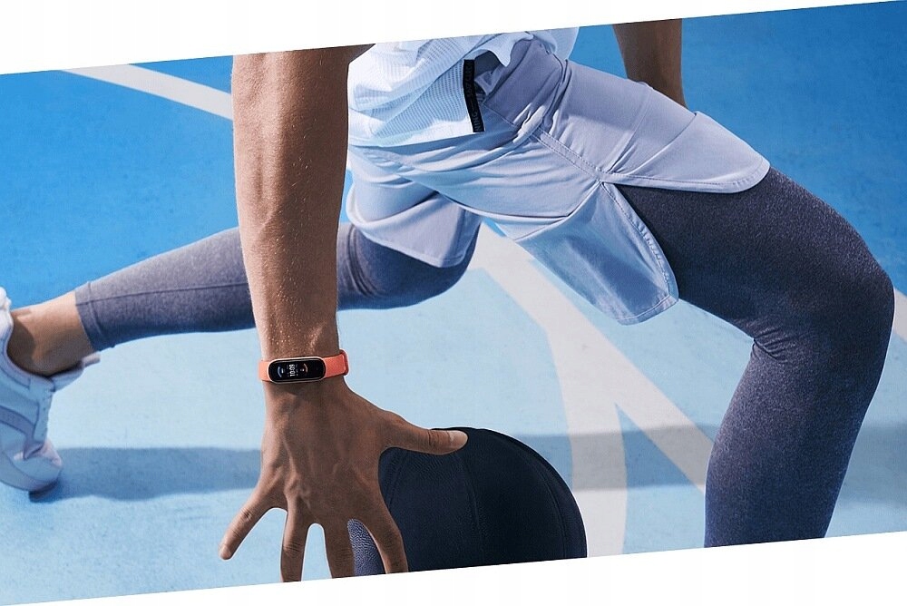 Smartband Amazfit Band 5 czarny Model Band 5