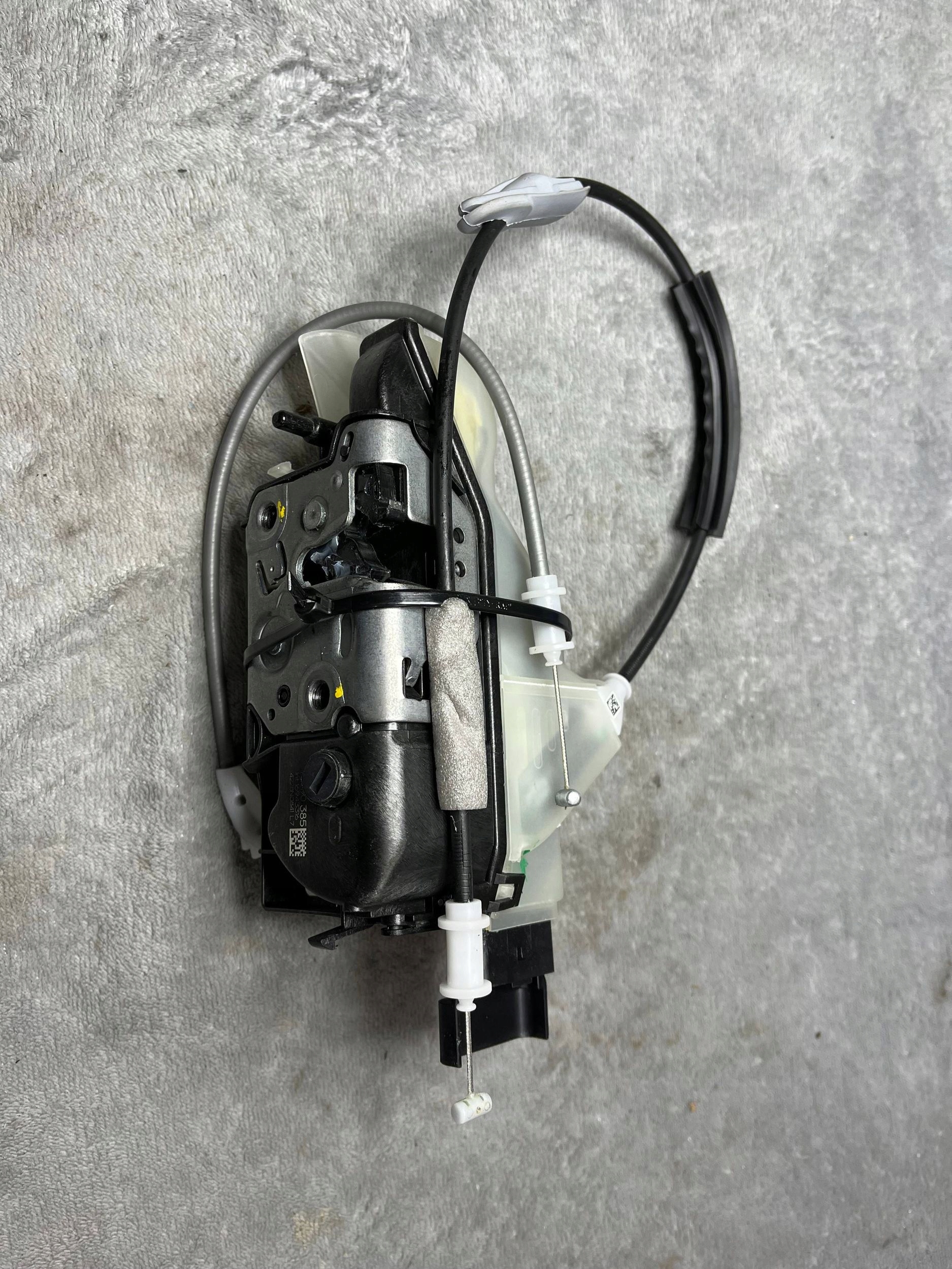 left front door lock Citroen C4 II Picasso PSA 190385 !J